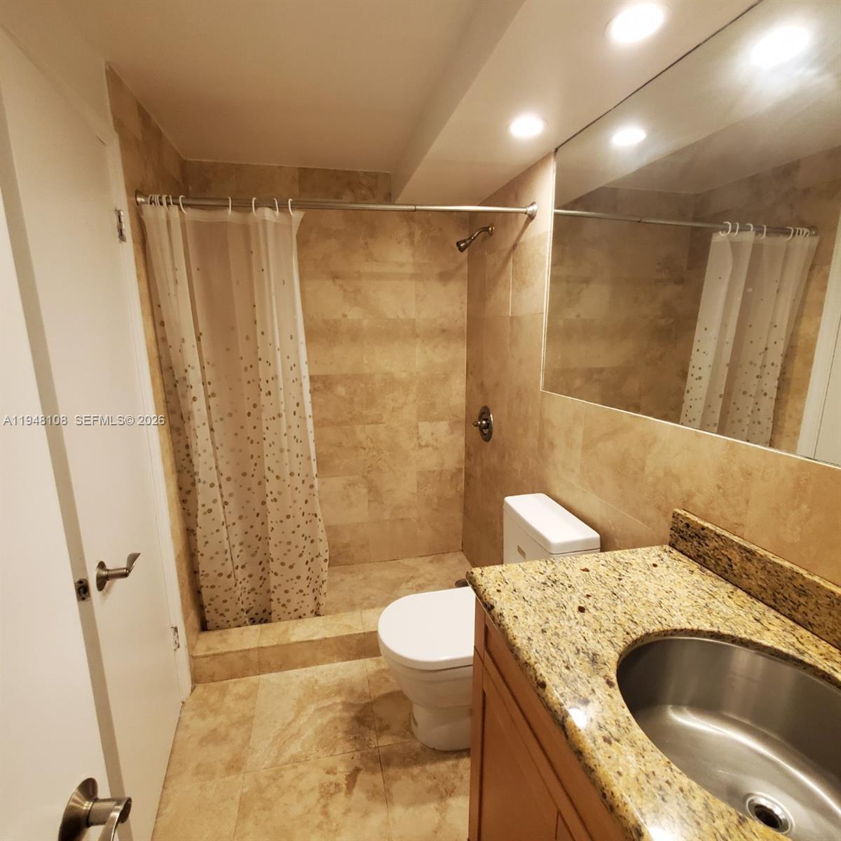 Undisclosed Address Miami Beach, FL 33139