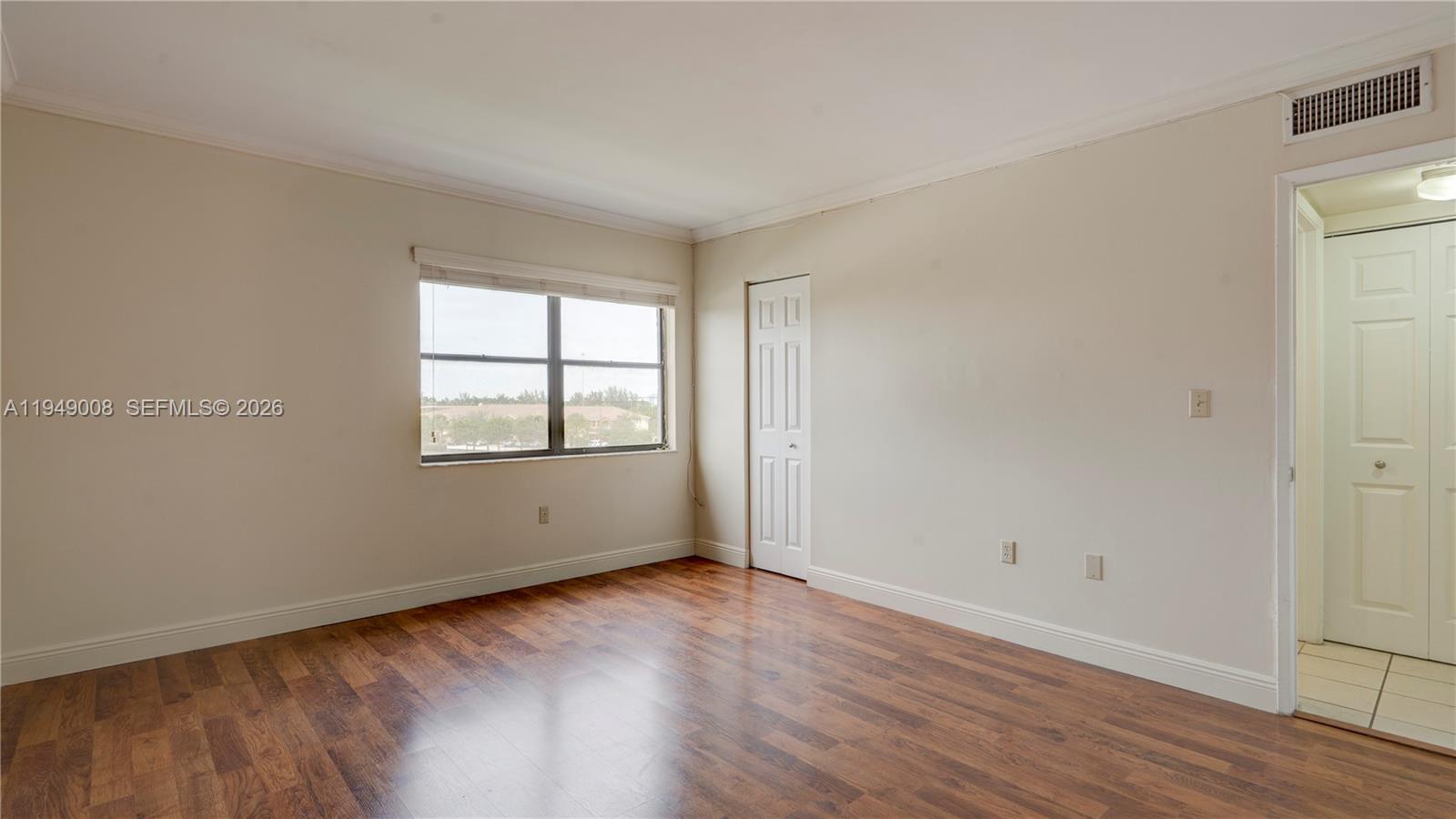 10155 NW 9th St Cir #4-401 Miami, FL 33172