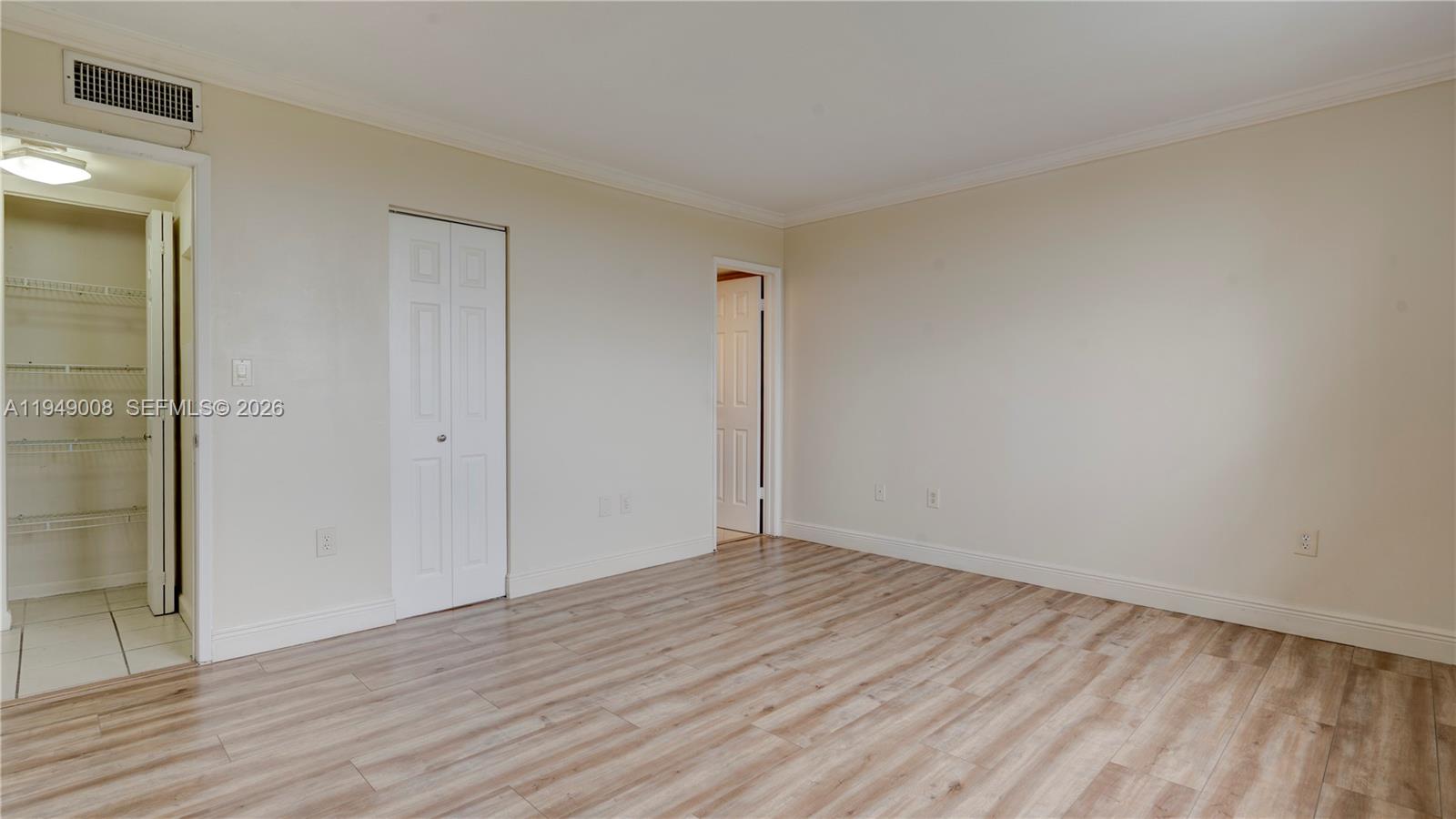 10155 NW 9th St Cir #4-401 Miami, FL 33172