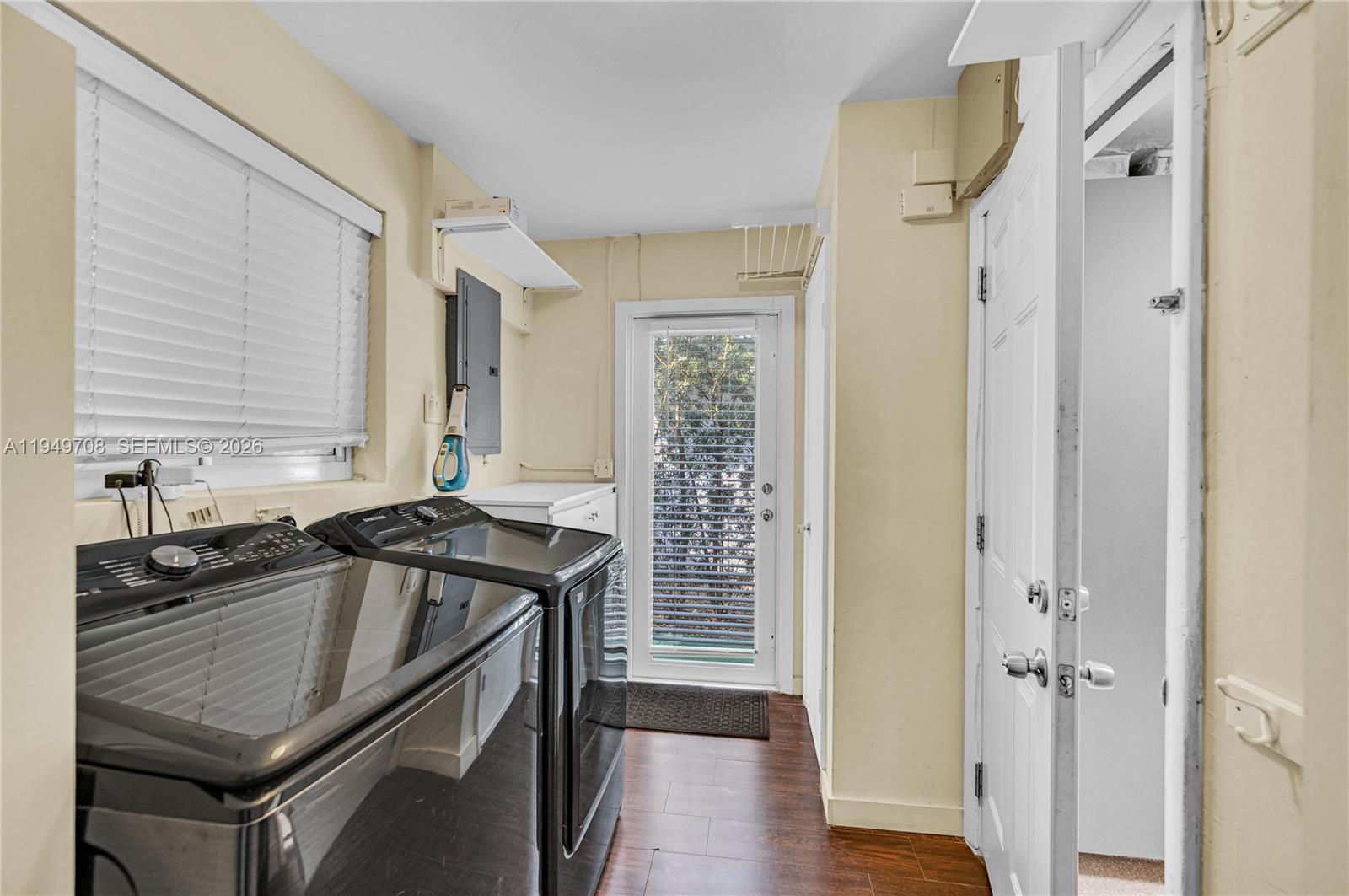 5516 Sardinia St Coral Gables, FL 33146