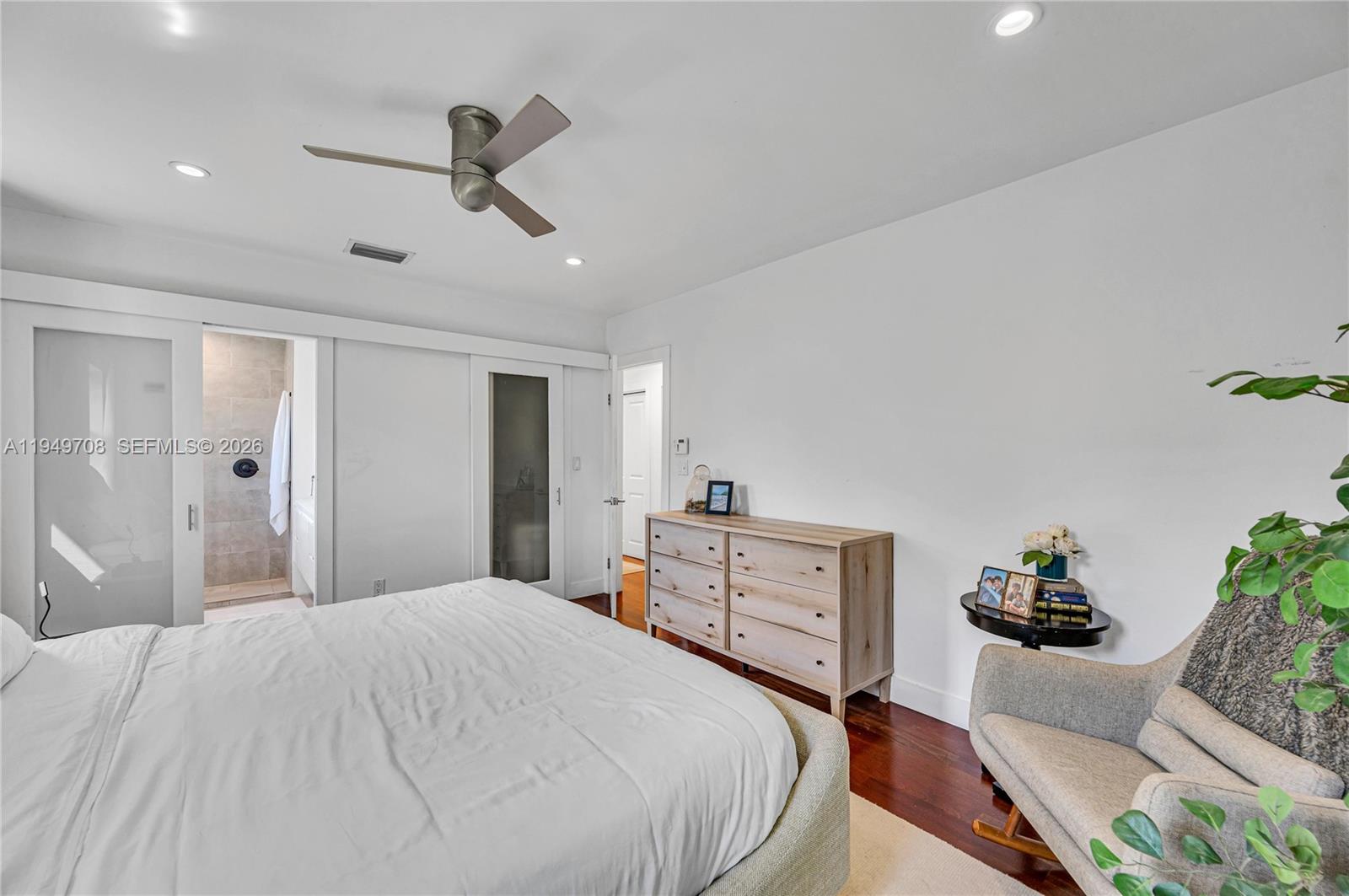 5516 Sardinia St Coral Gables, FL 33146