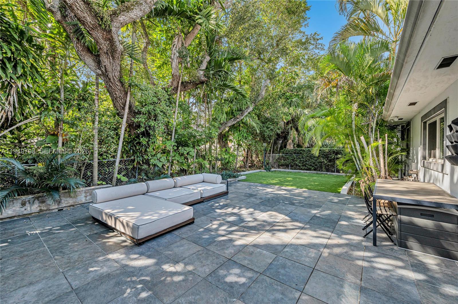 5516 Sardinia St Coral Gables, FL 33146