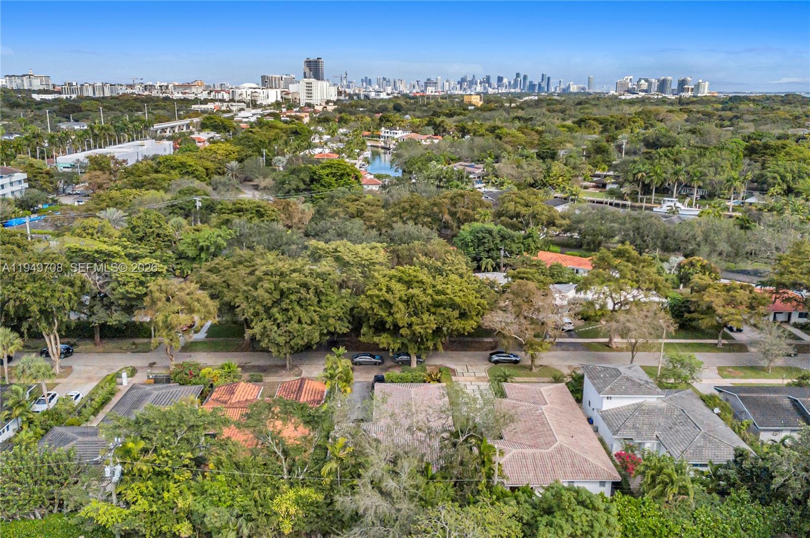 5516 Sardinia St Coral Gables, FL 33146