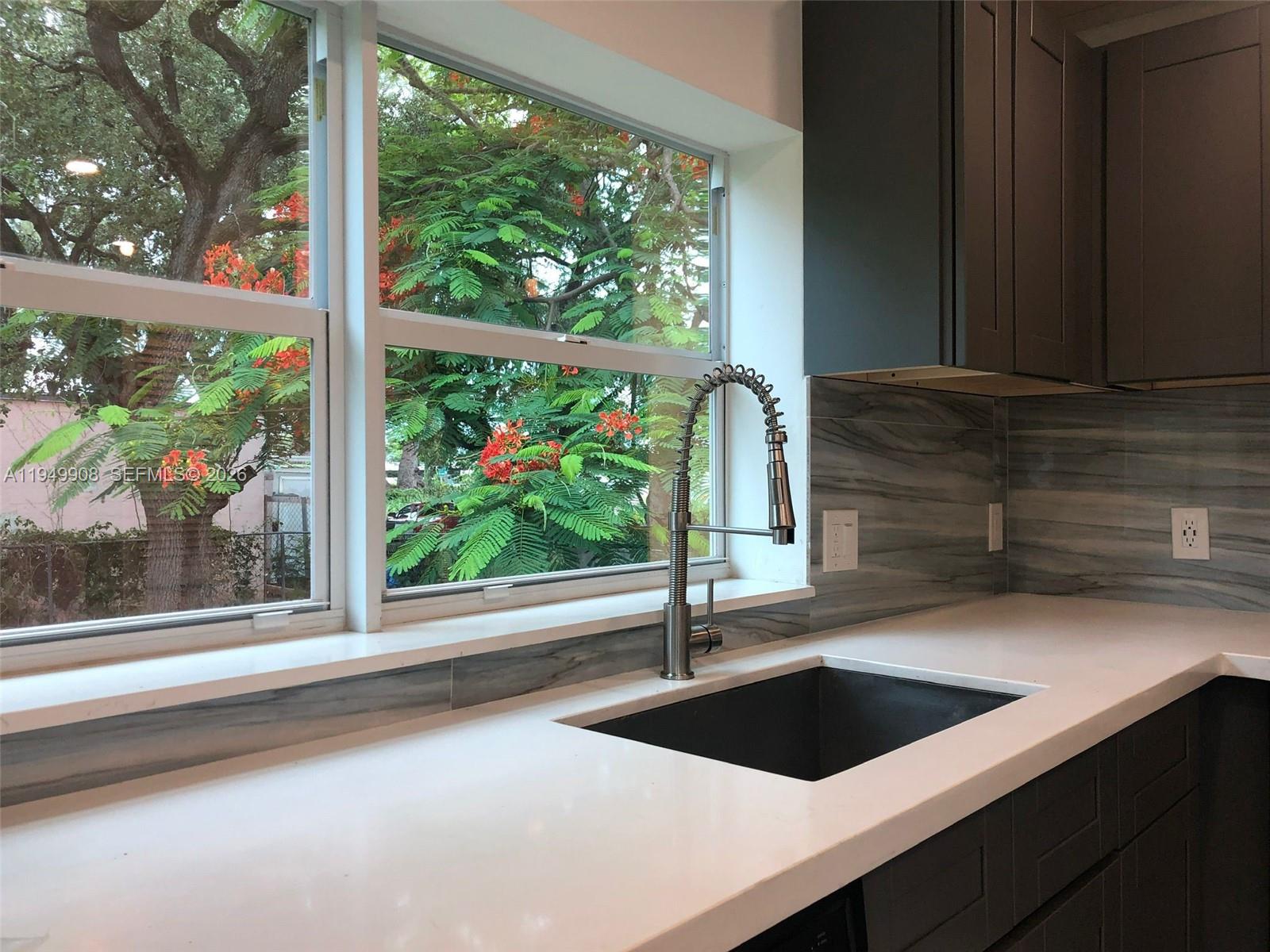 8000 NW 12th Pl Miami, FL 33147