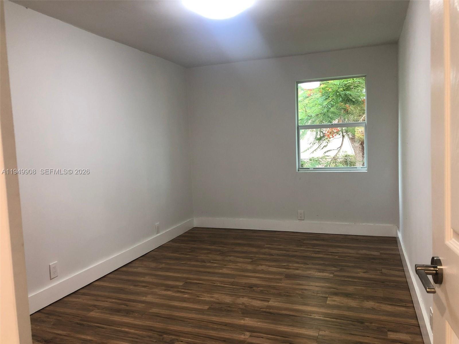 8000 NW 12th Pl Miami, FL 33147