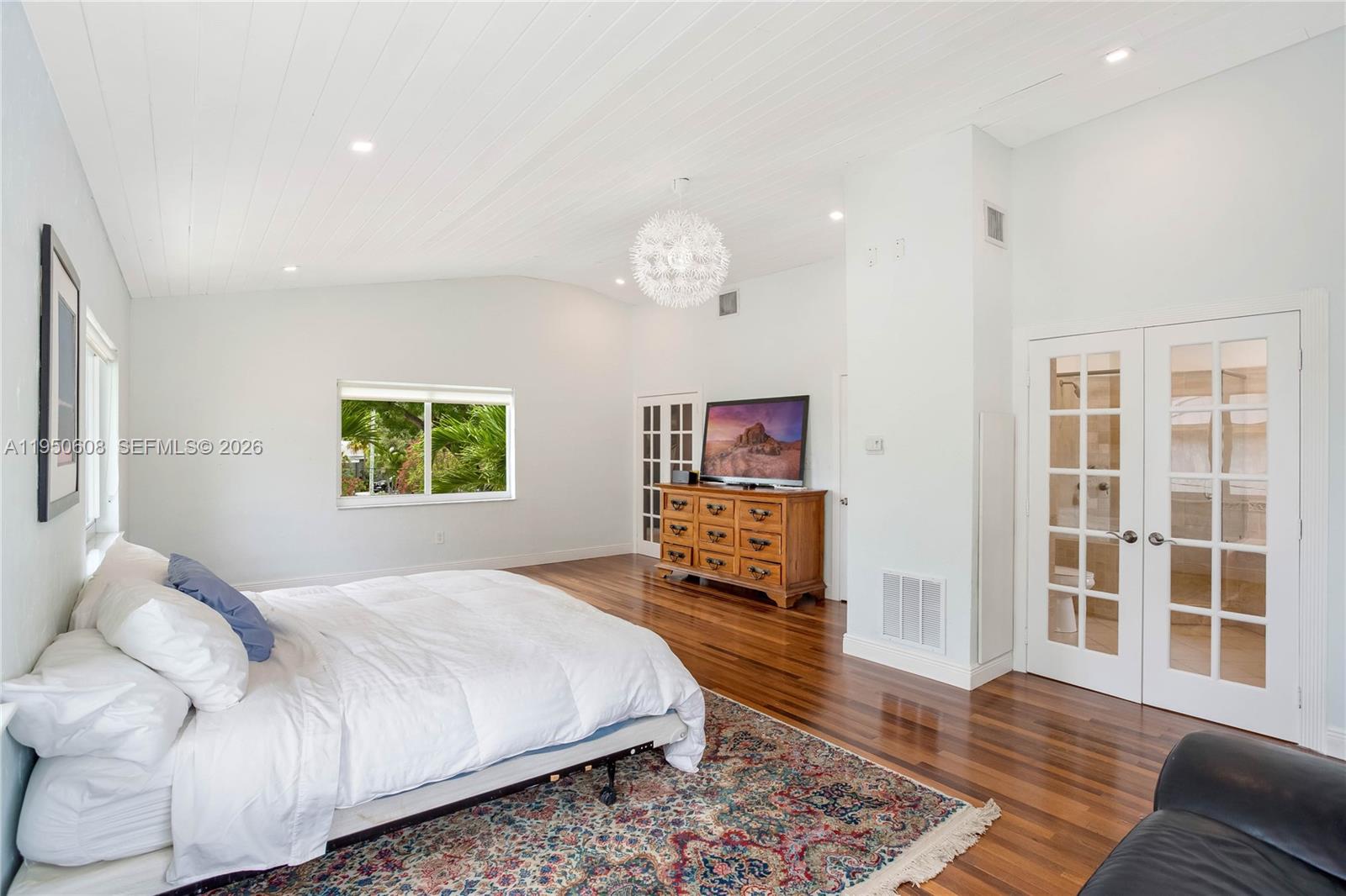 12515 Palm Rd North Miami, FL 33181