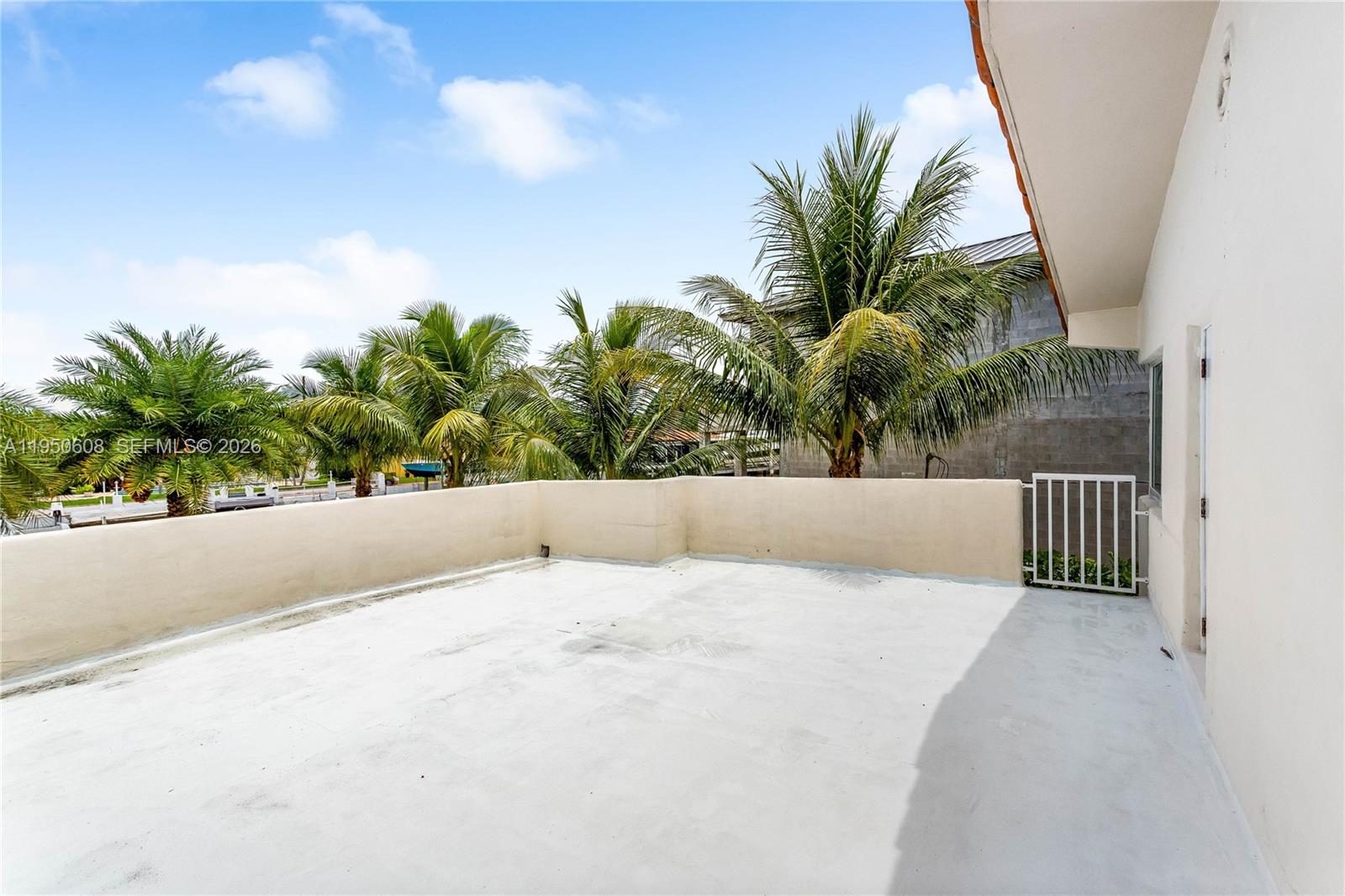 12515 Palm Rd North Miami, FL 33181