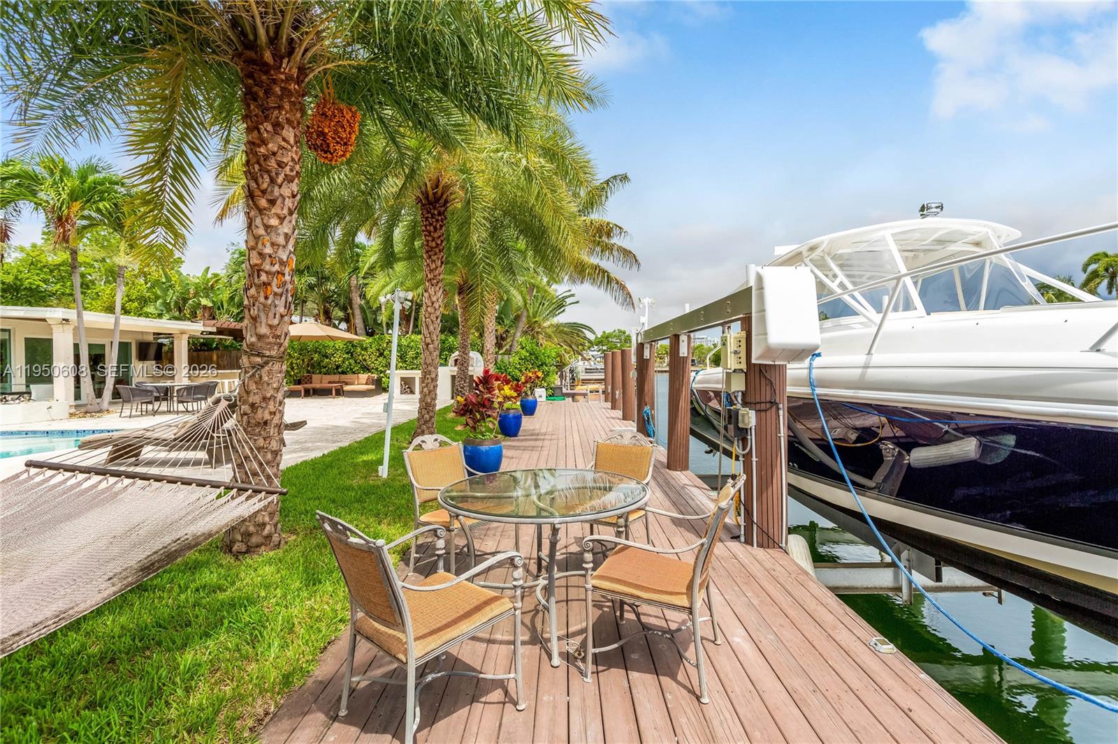 12515 Palm Rd North Miami, FL 33181