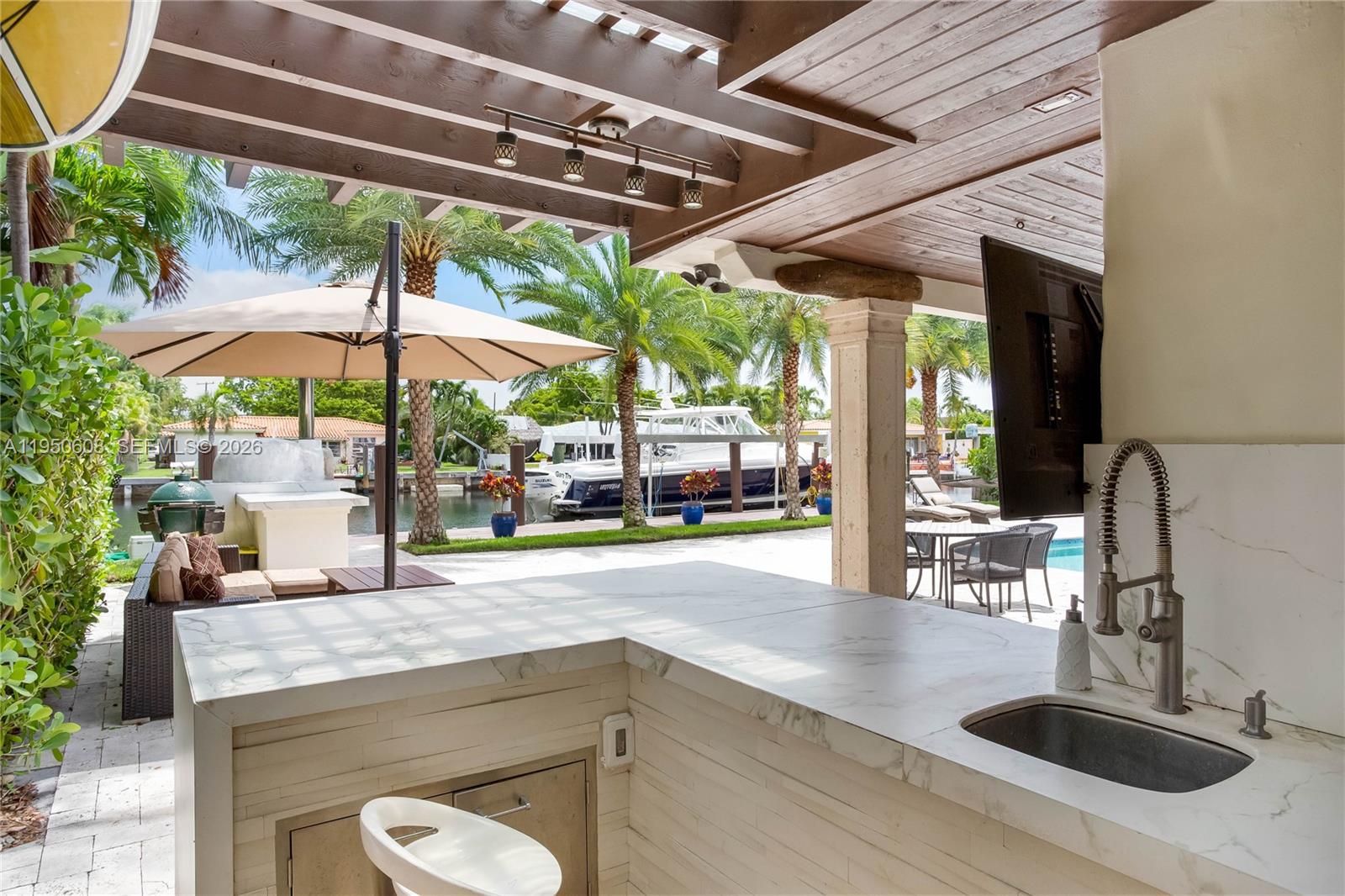 12515 Palm Rd North Miami, FL 33181