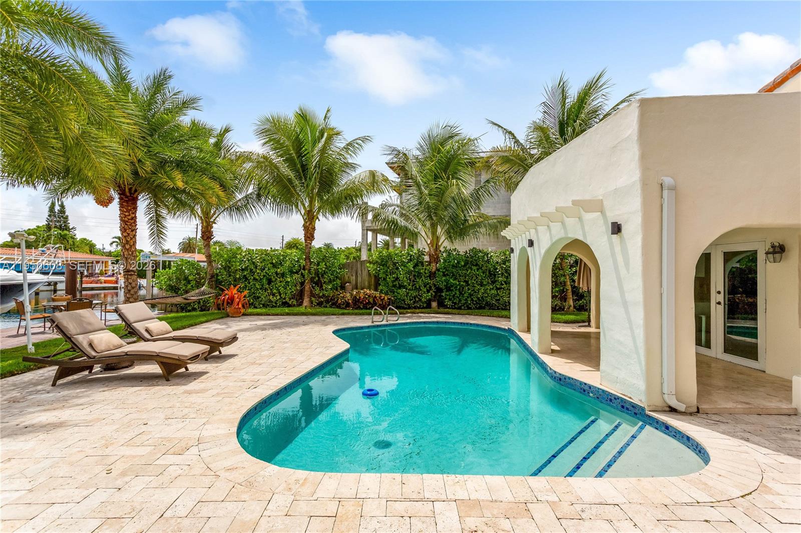 12515 Palm Rd North Miami, FL 33181