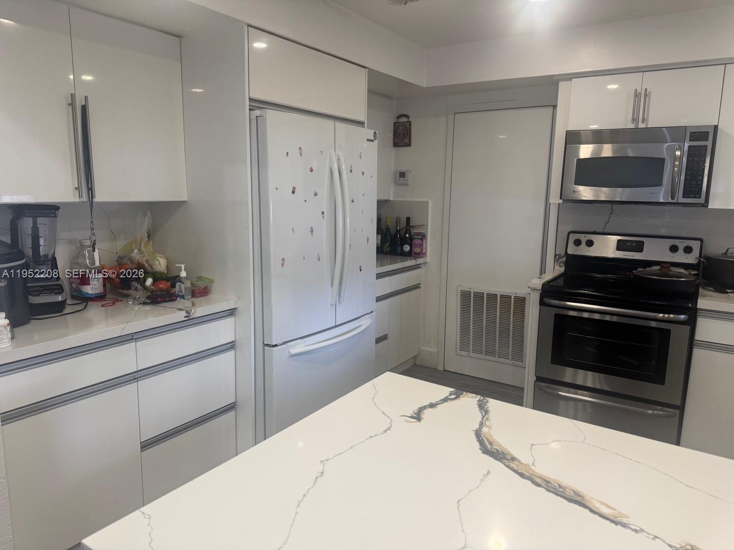 19700 NW 6th Pl Miami Gardens, FL 33169