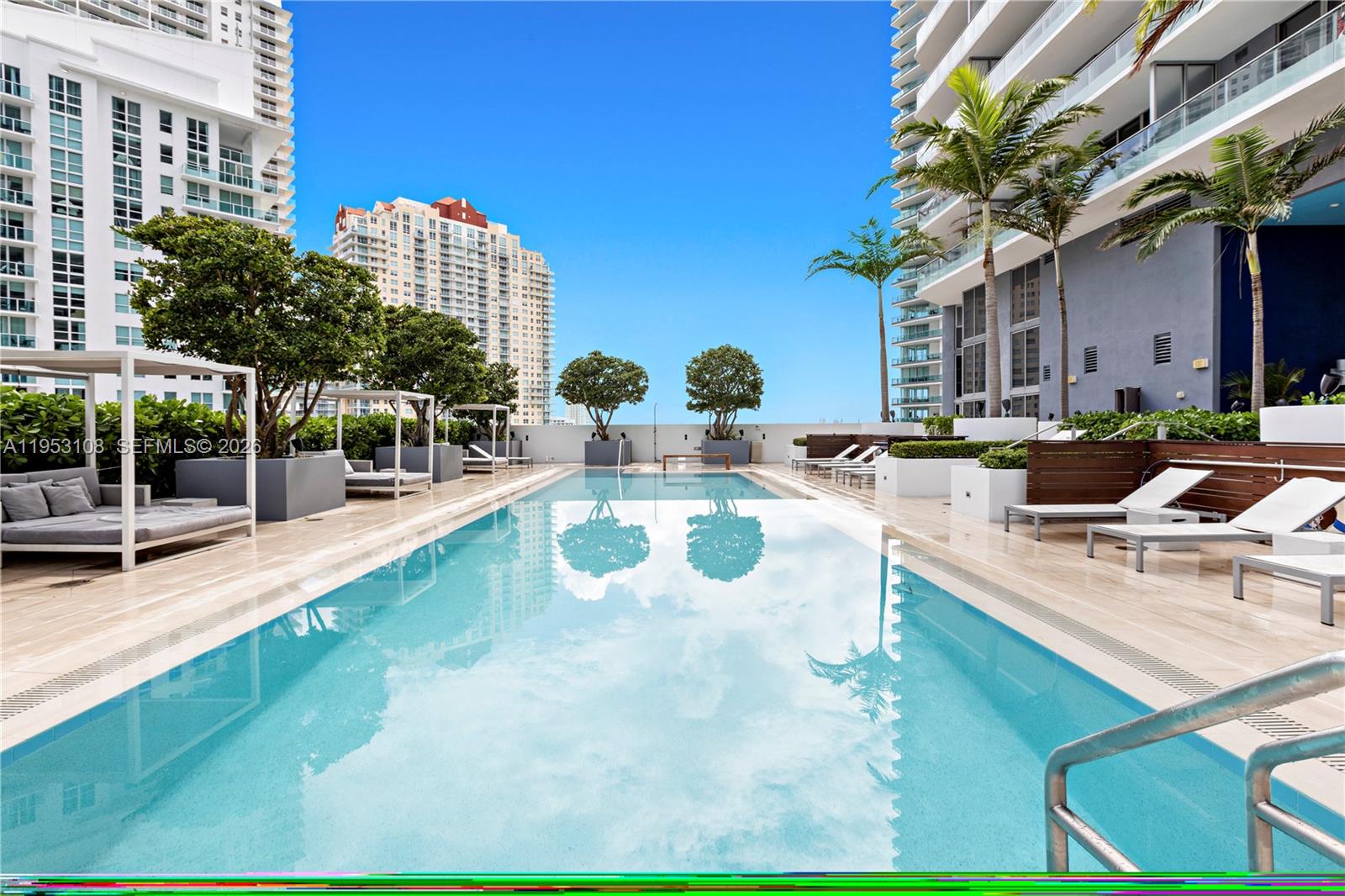 1300 Brickell Bay Dr #3302 Miami, FL 33131