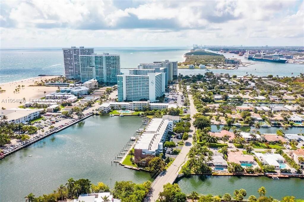 1850 S Ocean Dr #305