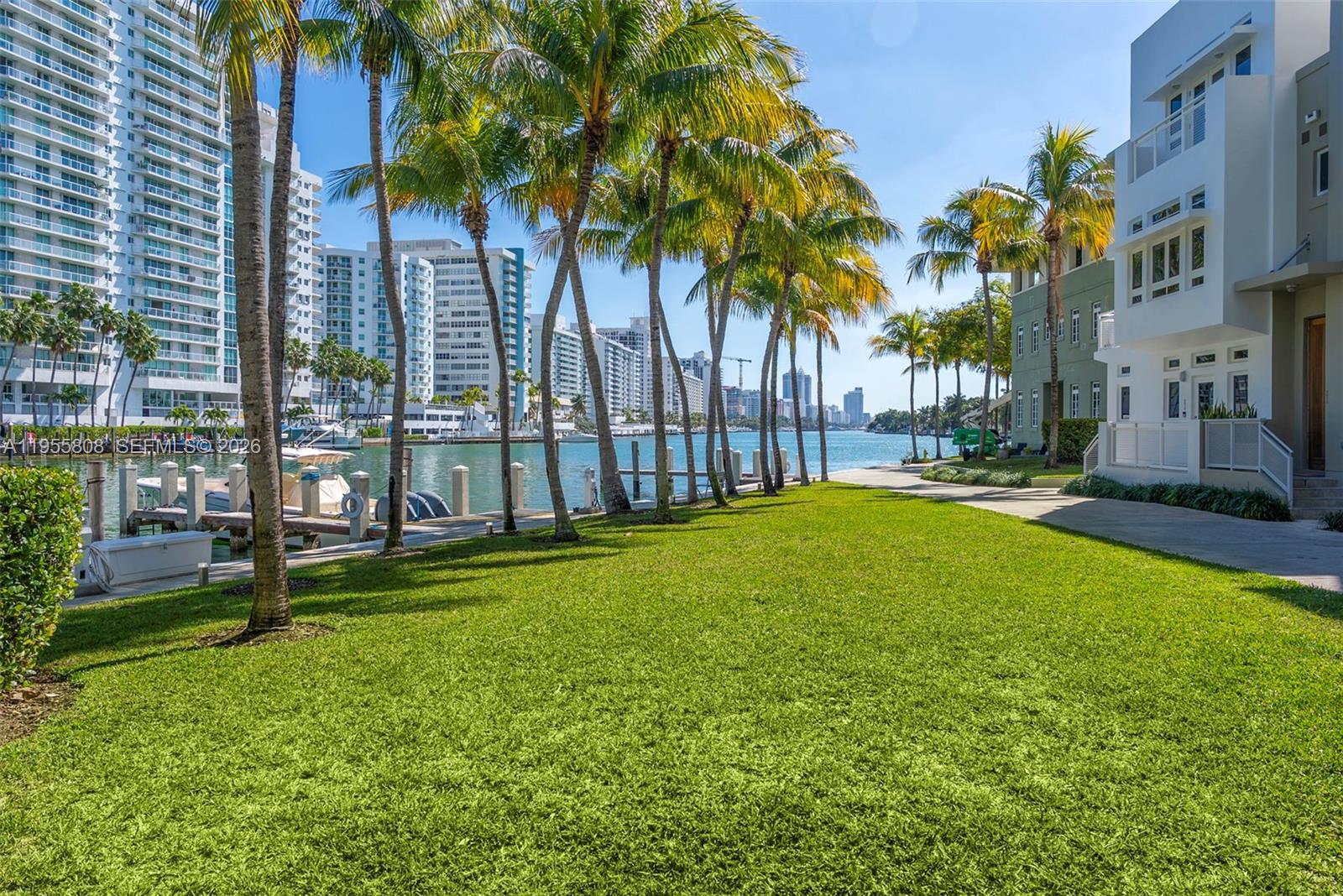 211 Zoe Way Miami Beach, FL 33141