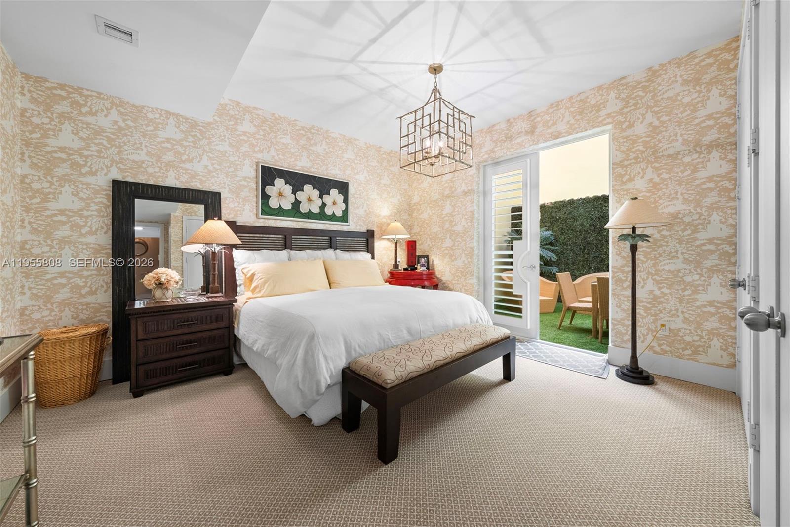 211 Zoe Way Miami Beach, FL 33141