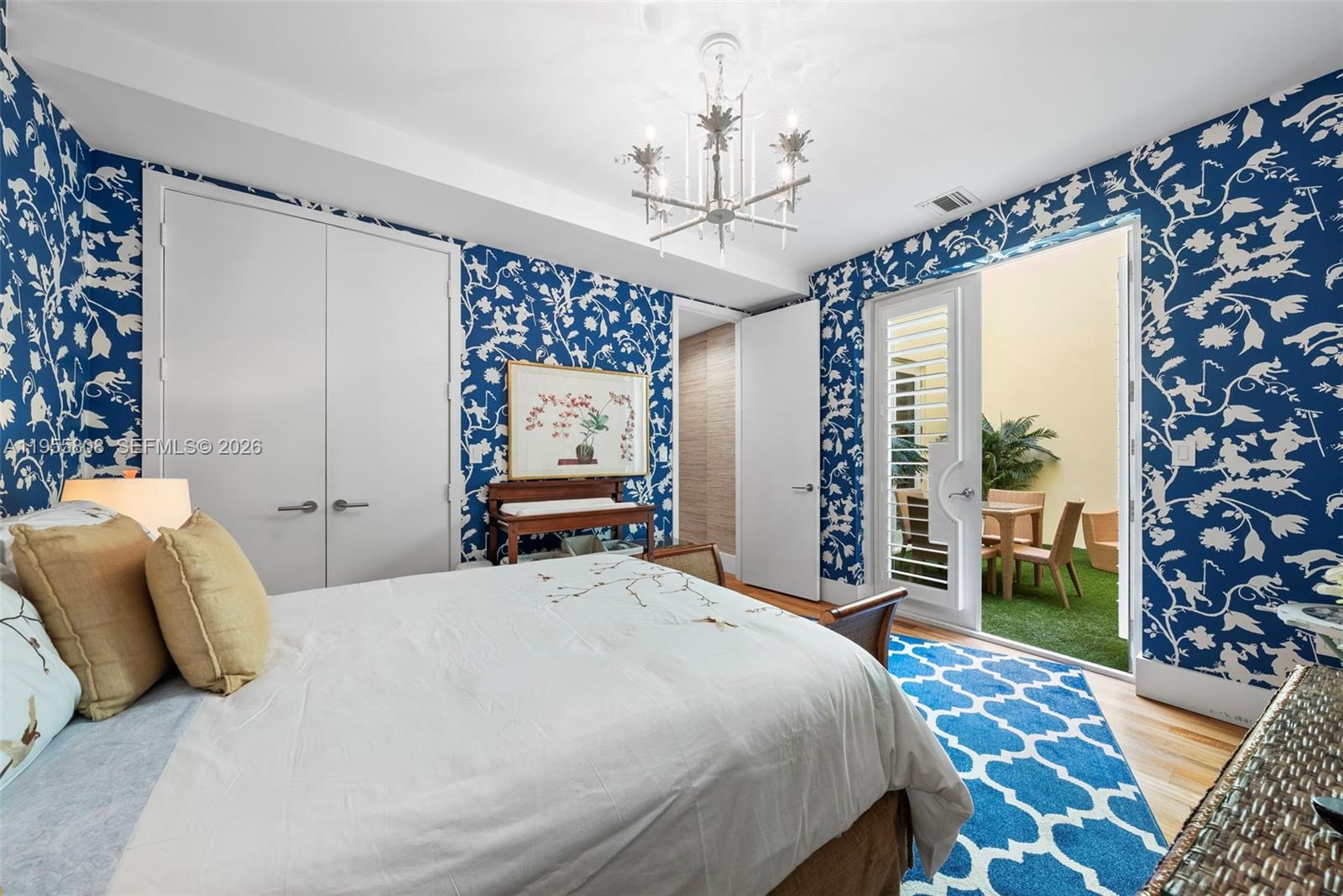 211 Zoe Way Miami Beach, FL 33141