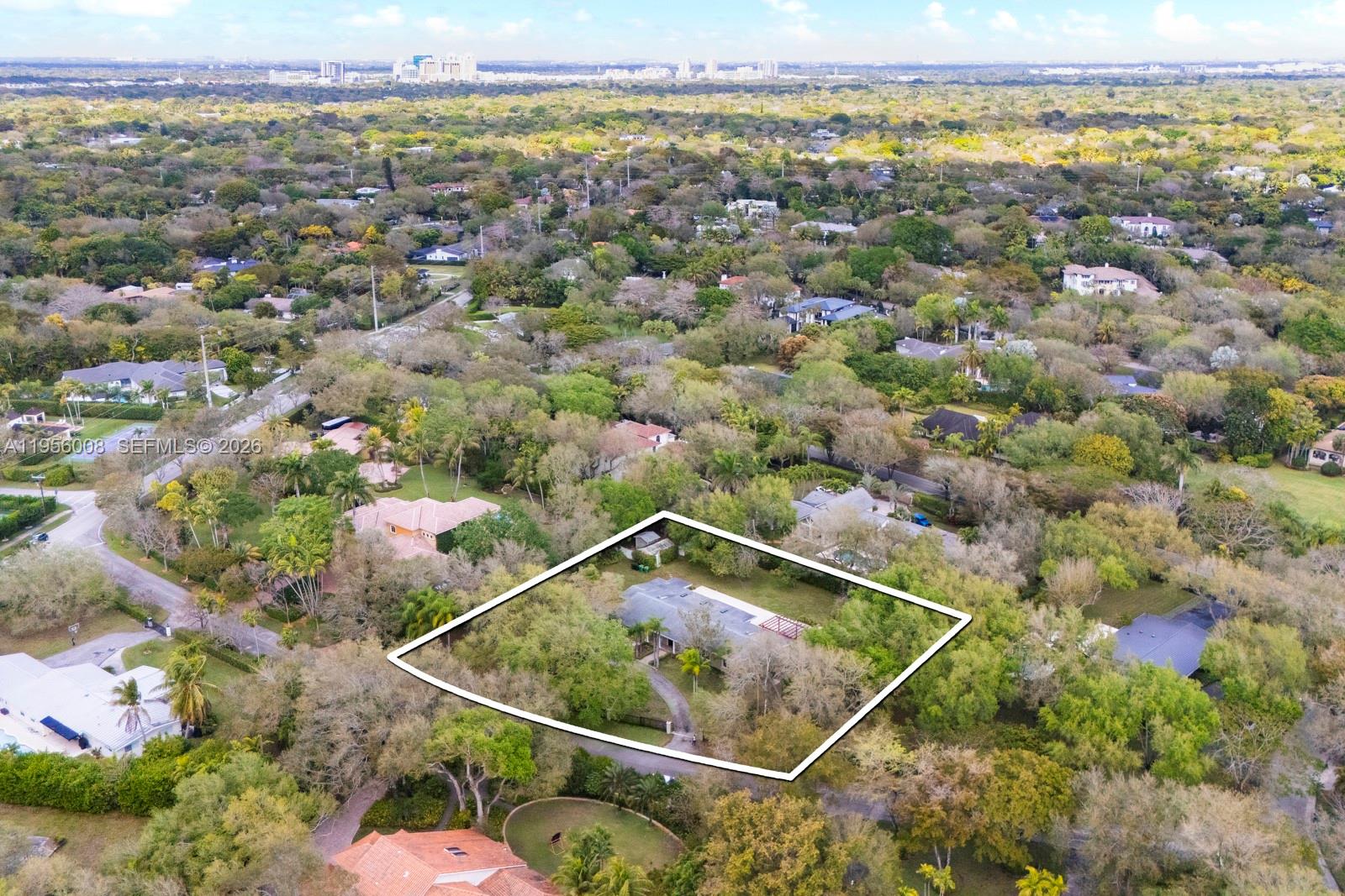 6551 SW 126th St #- Pinecrest, FL 33156