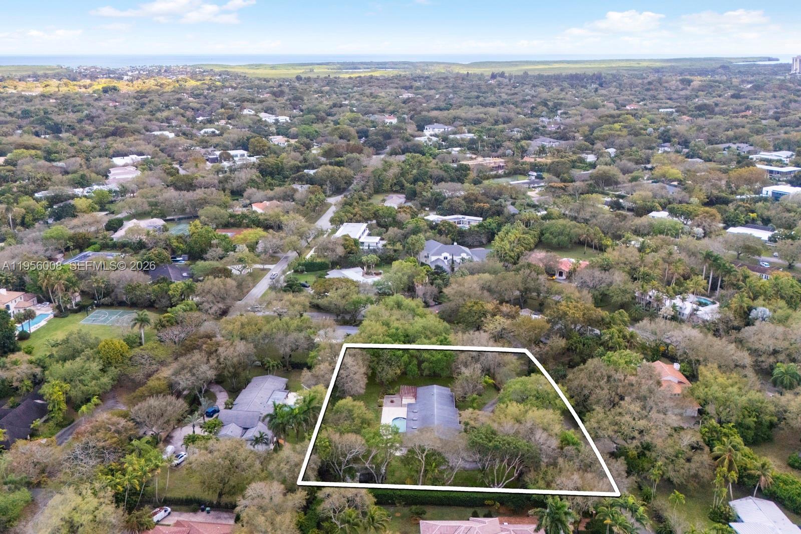 6551 SW 126th St #- Pinecrest, FL 33156