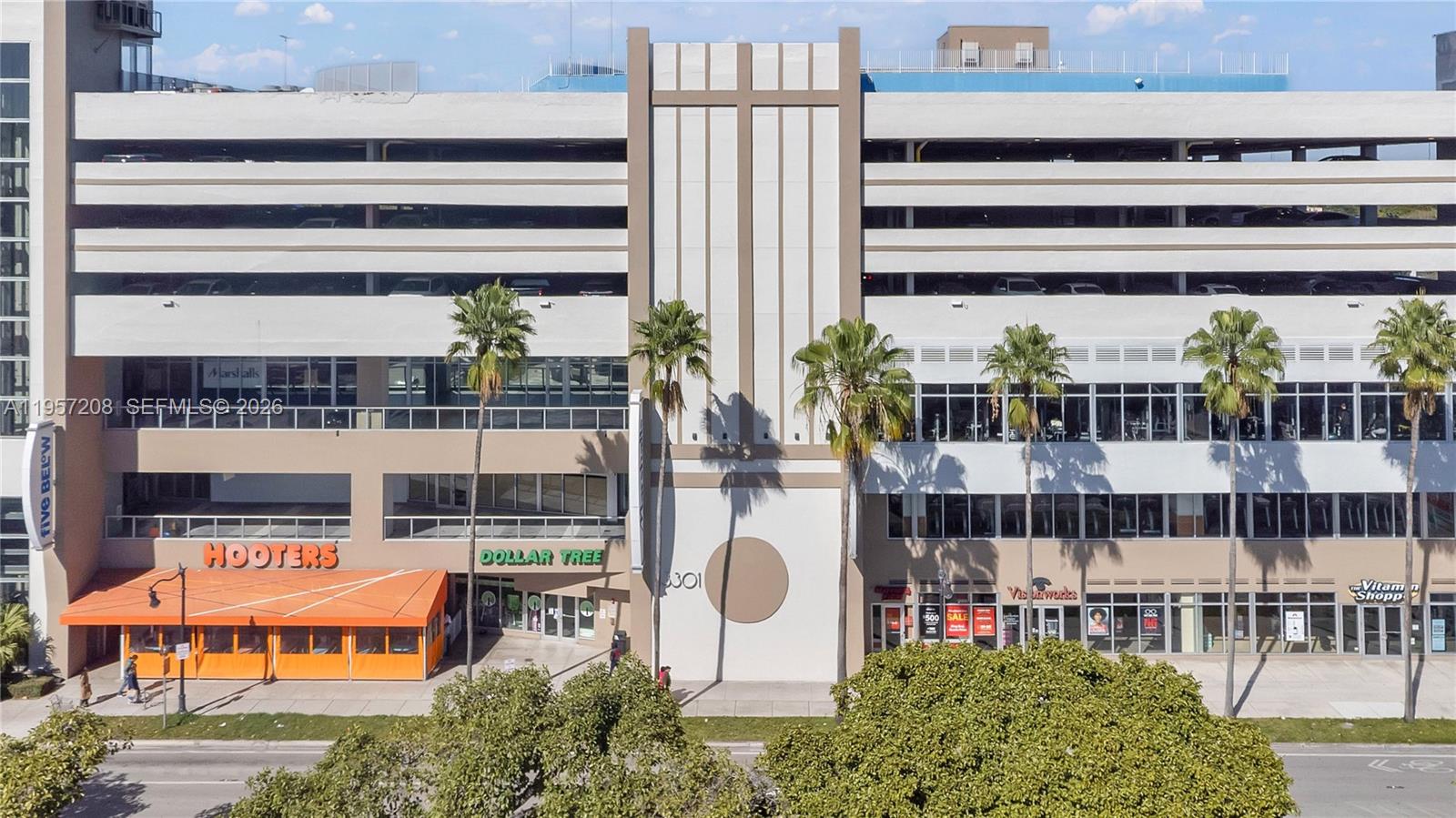 3500 Coral Way #710 Miami, FL 33145