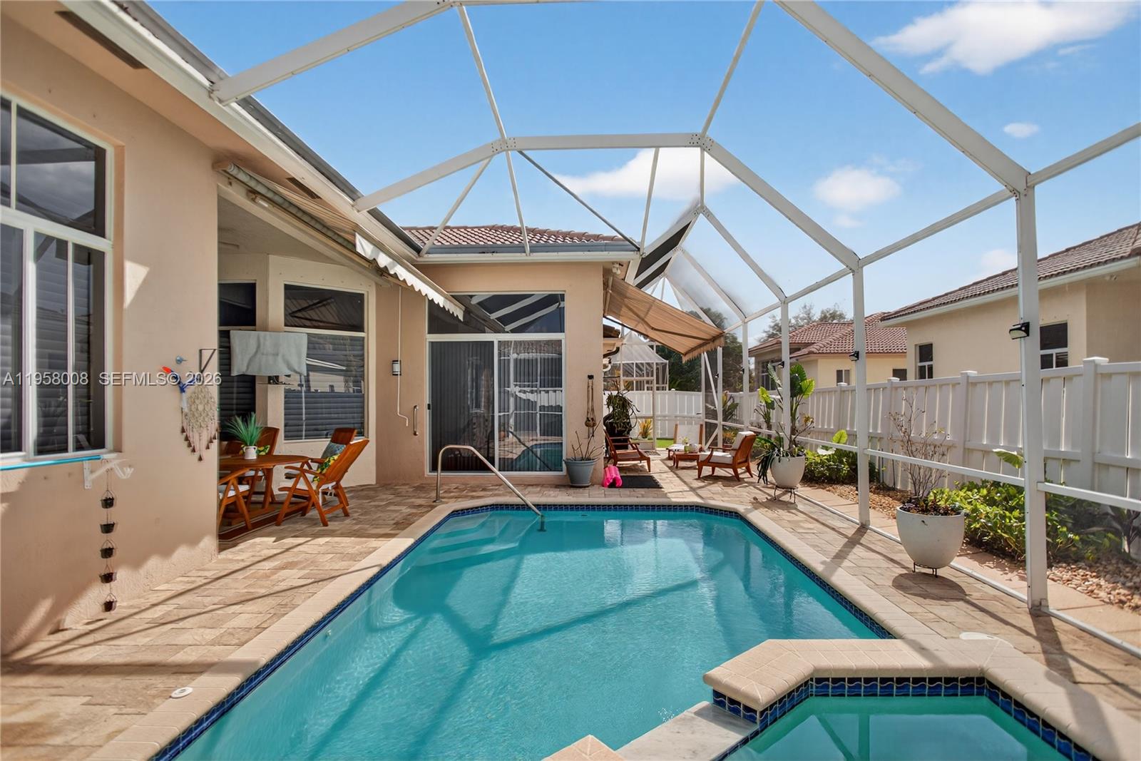 6353 SW 191st Ave Pembroke Pines, FL 33332