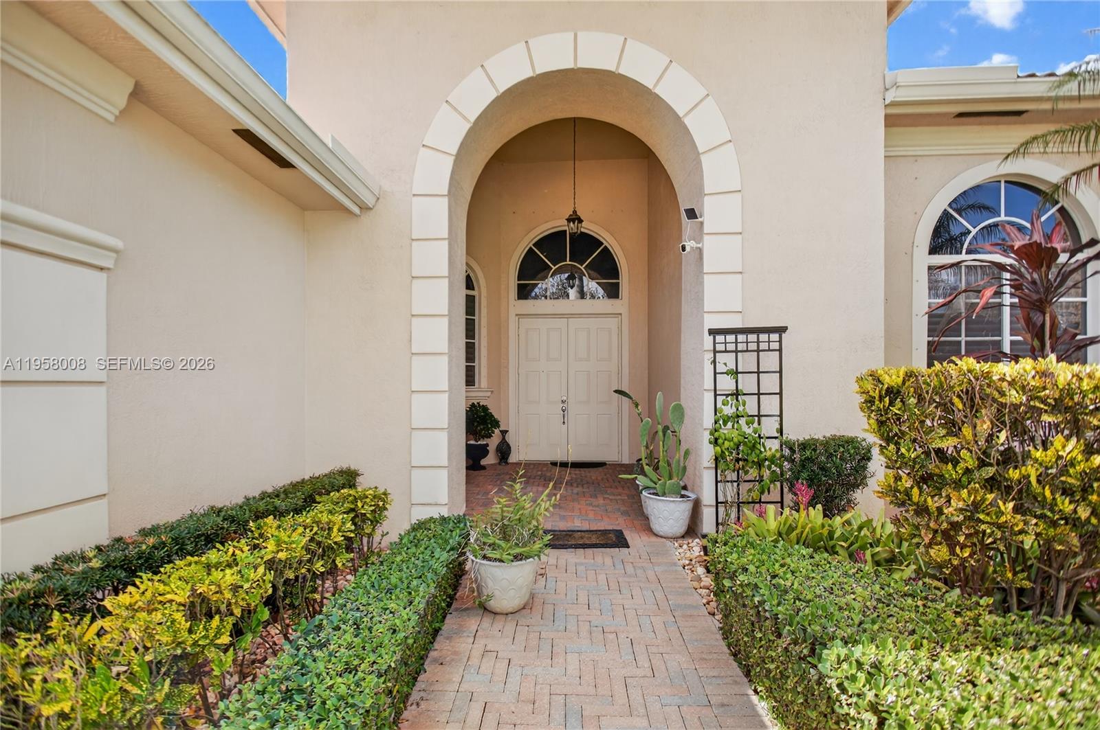 6353 SW 191st Ave Pembroke Pines, FL 33332