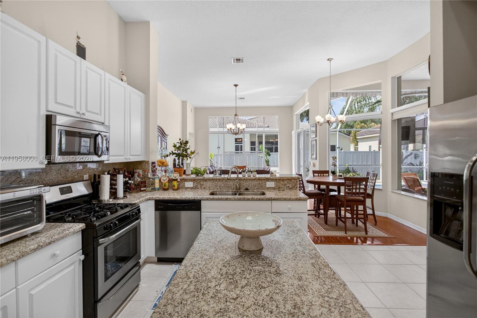 6353 SW 191st Ave Pembroke Pines, FL 33332