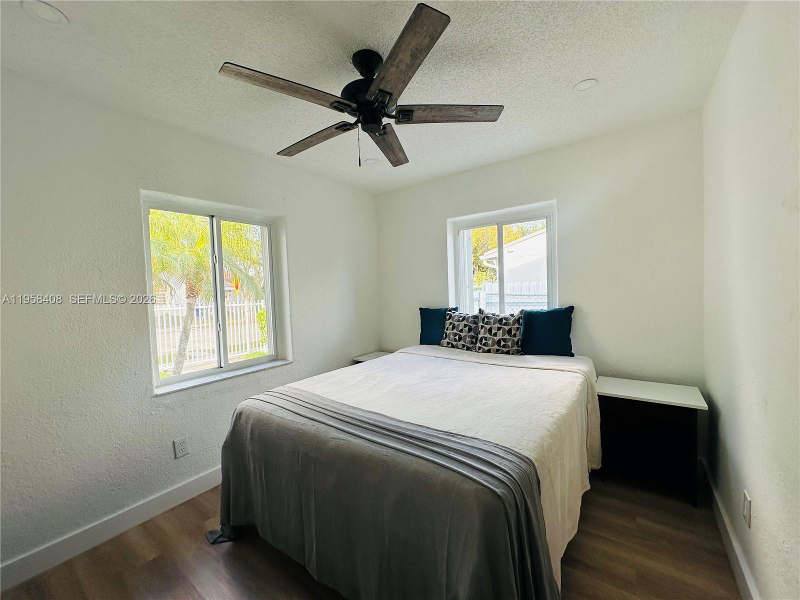 3052 SW 6th St Miami, FL 33135