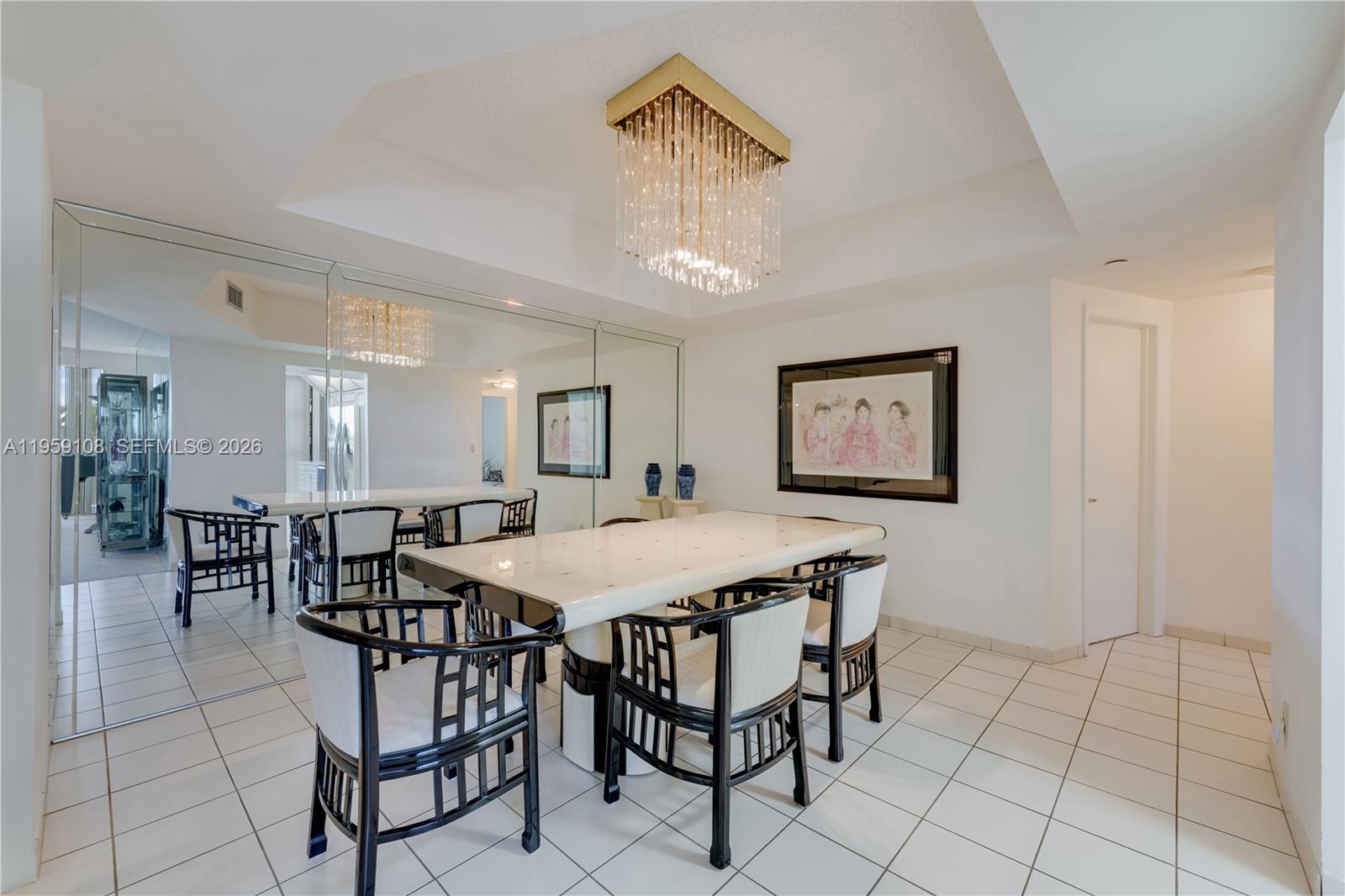 image Hamptons West7