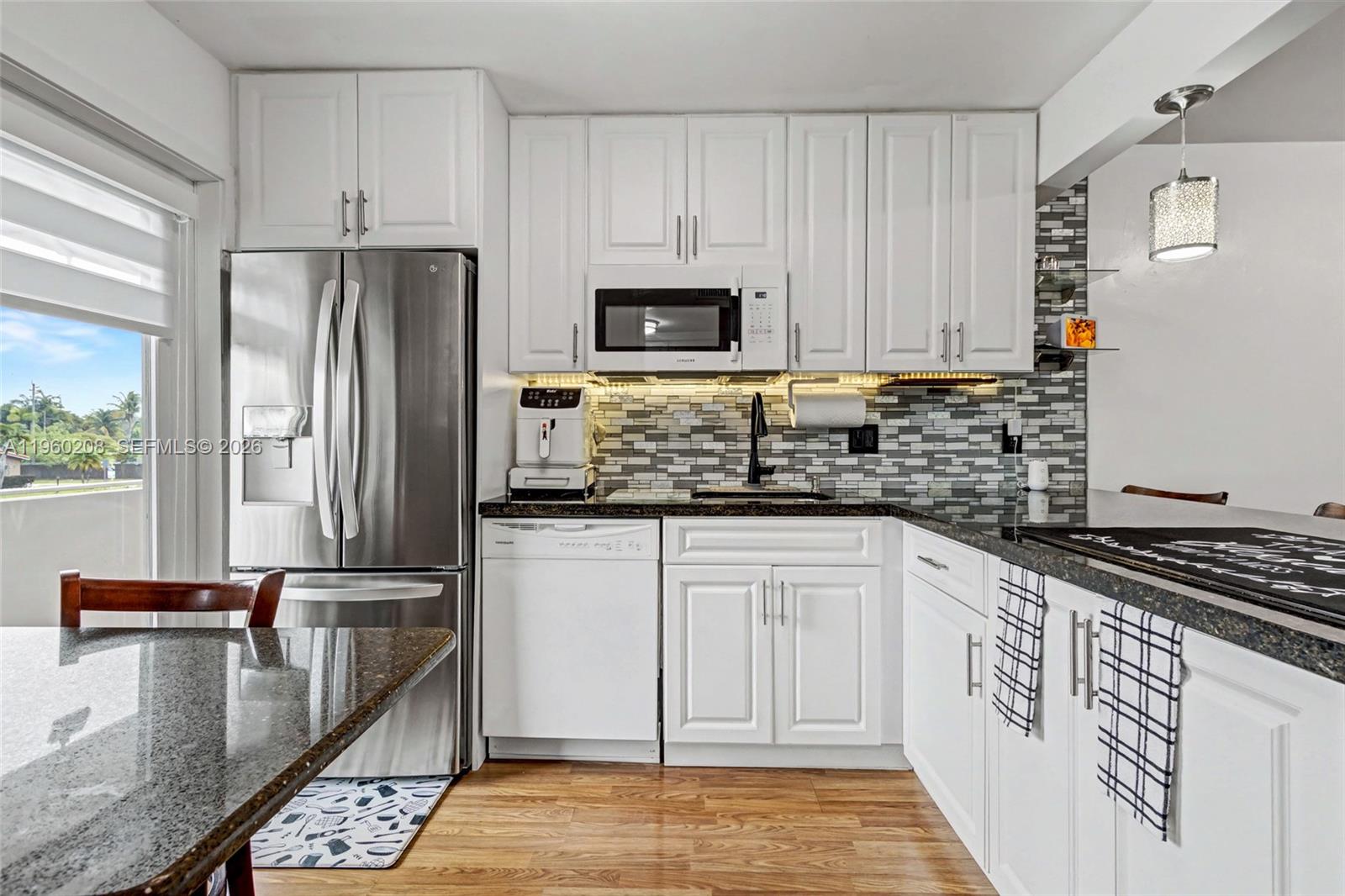 5100 Washington St #207