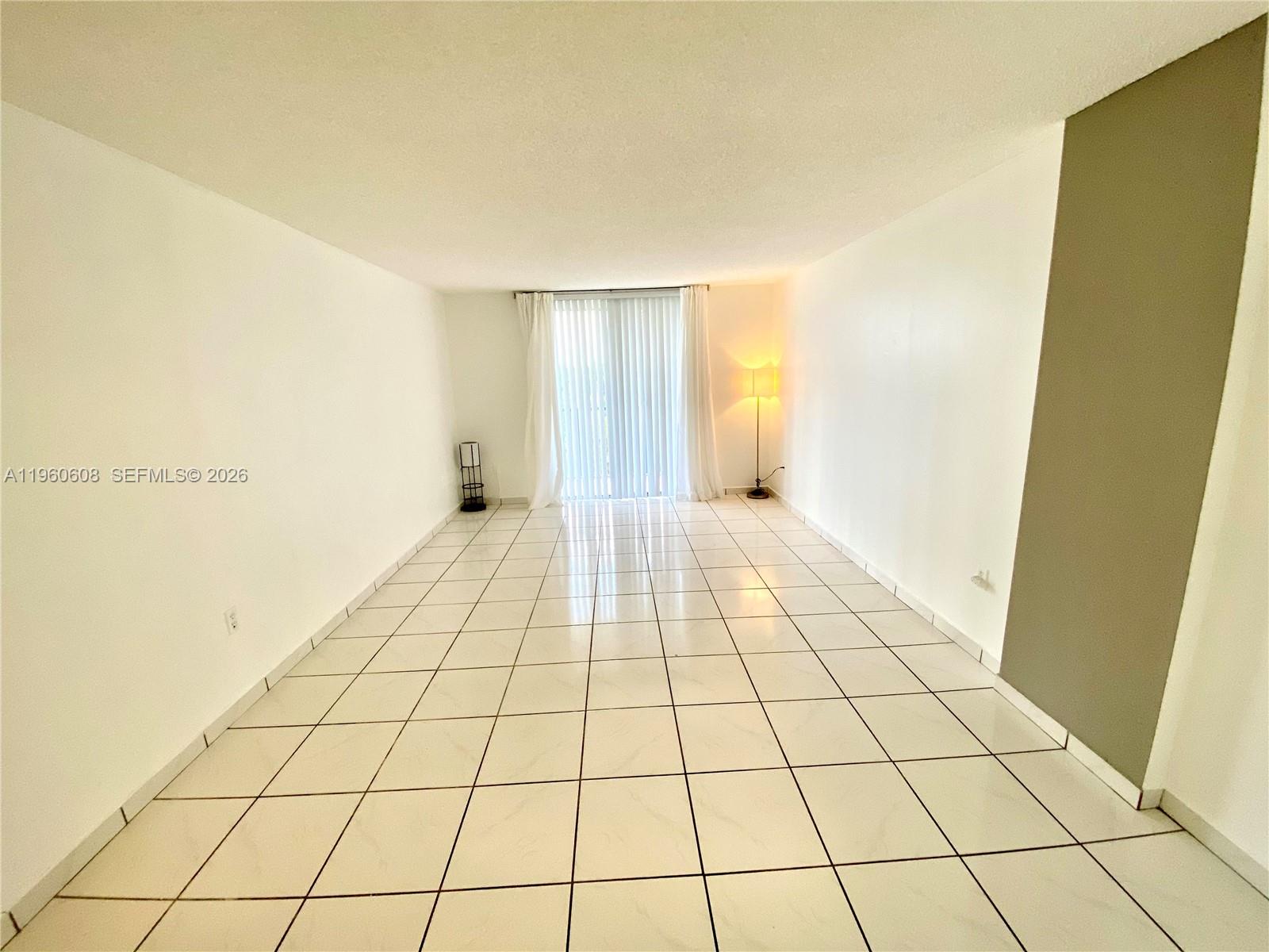 16950 Dixie #A536 North Miami Beach, FL 33160