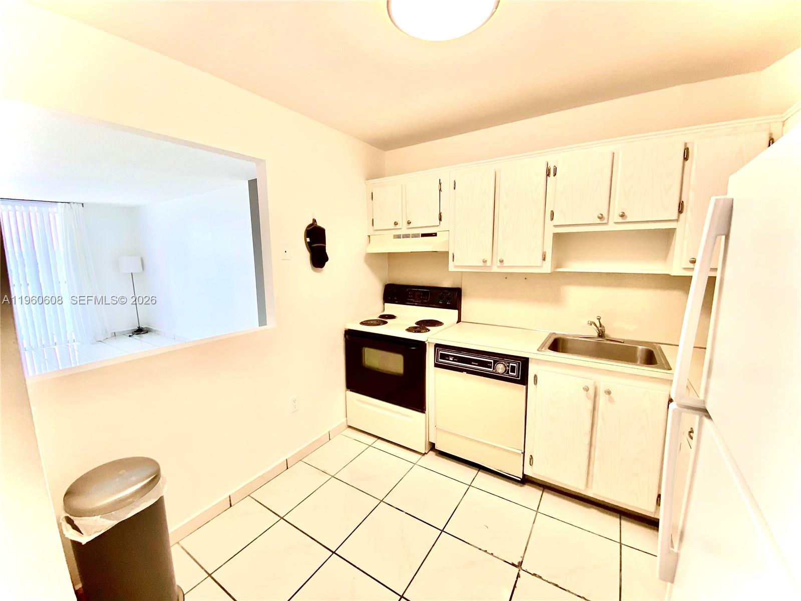 16950 Dixie #A536 North Miami Beach, FL 33160
