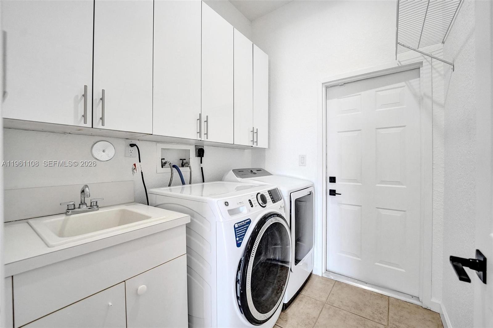 3360 SW 195th Ter Miramar, FL 33029