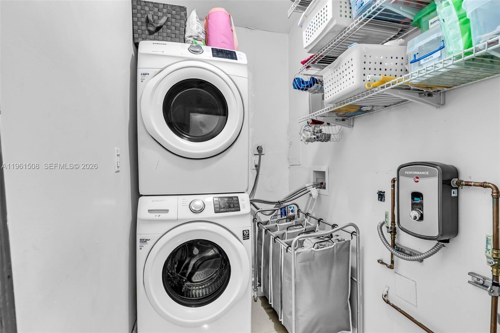 7585 SW 28th St Miami, FL 33155