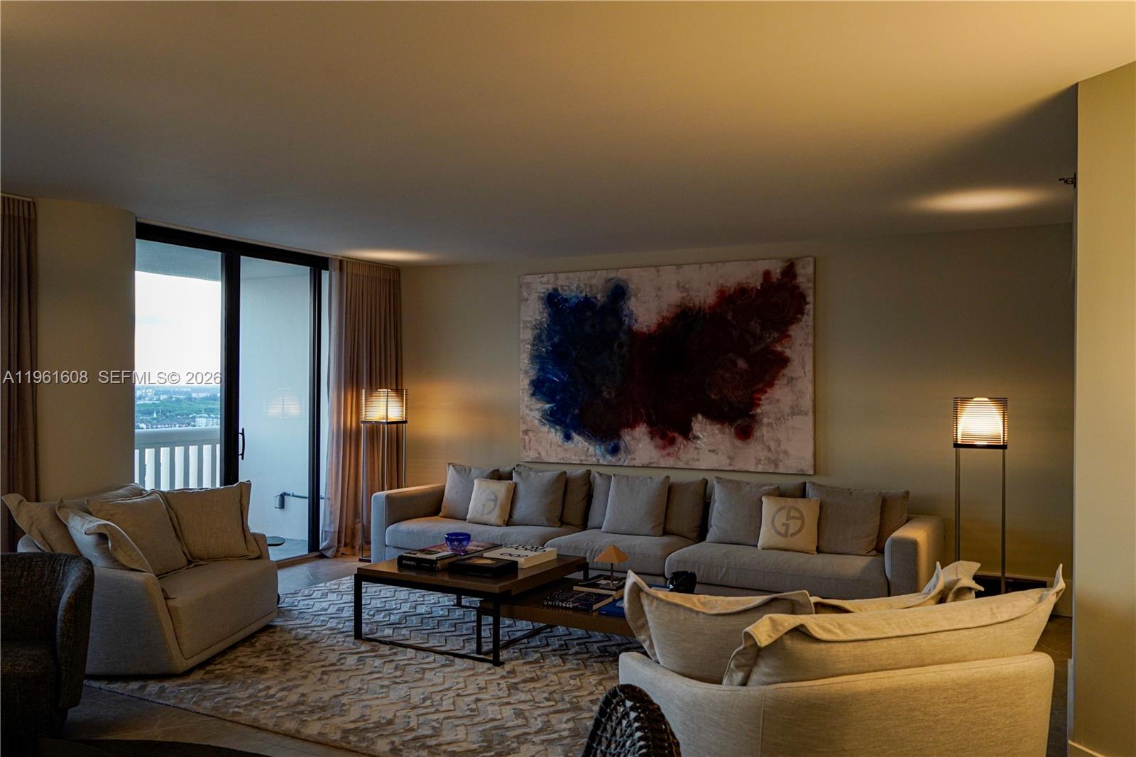 2000 Island Blvd #2404 Aventura, FL 33160