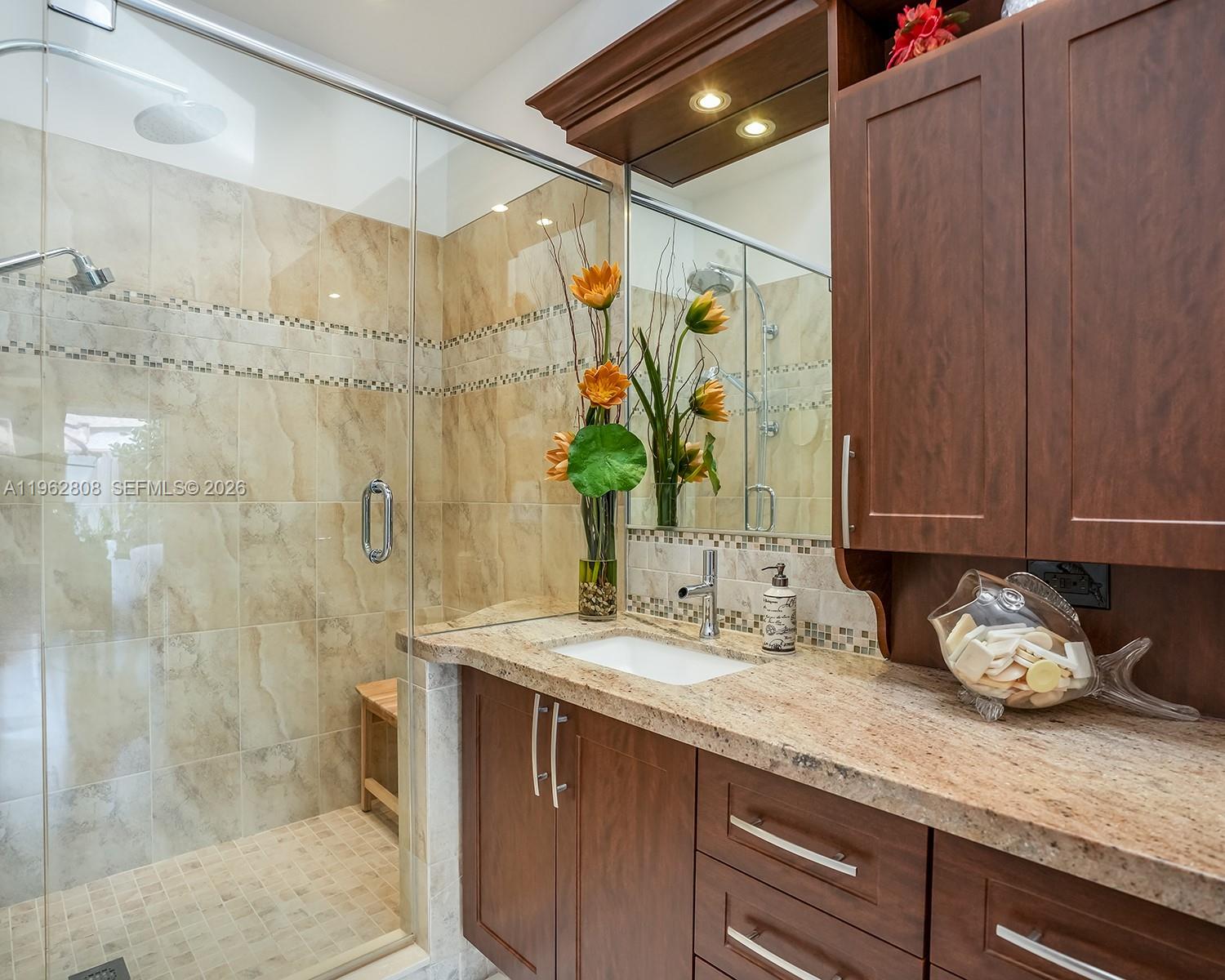 413 Leslie Dr Hallandale Beach, FL 33009