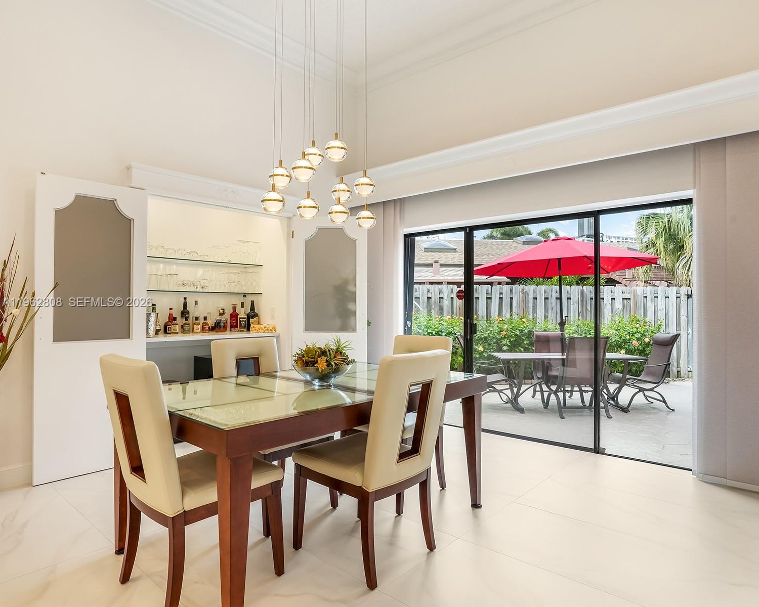 413 Leslie Dr Hallandale Beach, FL 33009