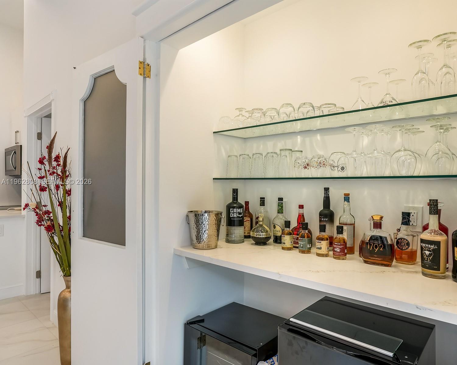 413 Leslie Dr Hallandale Beach, FL 33009