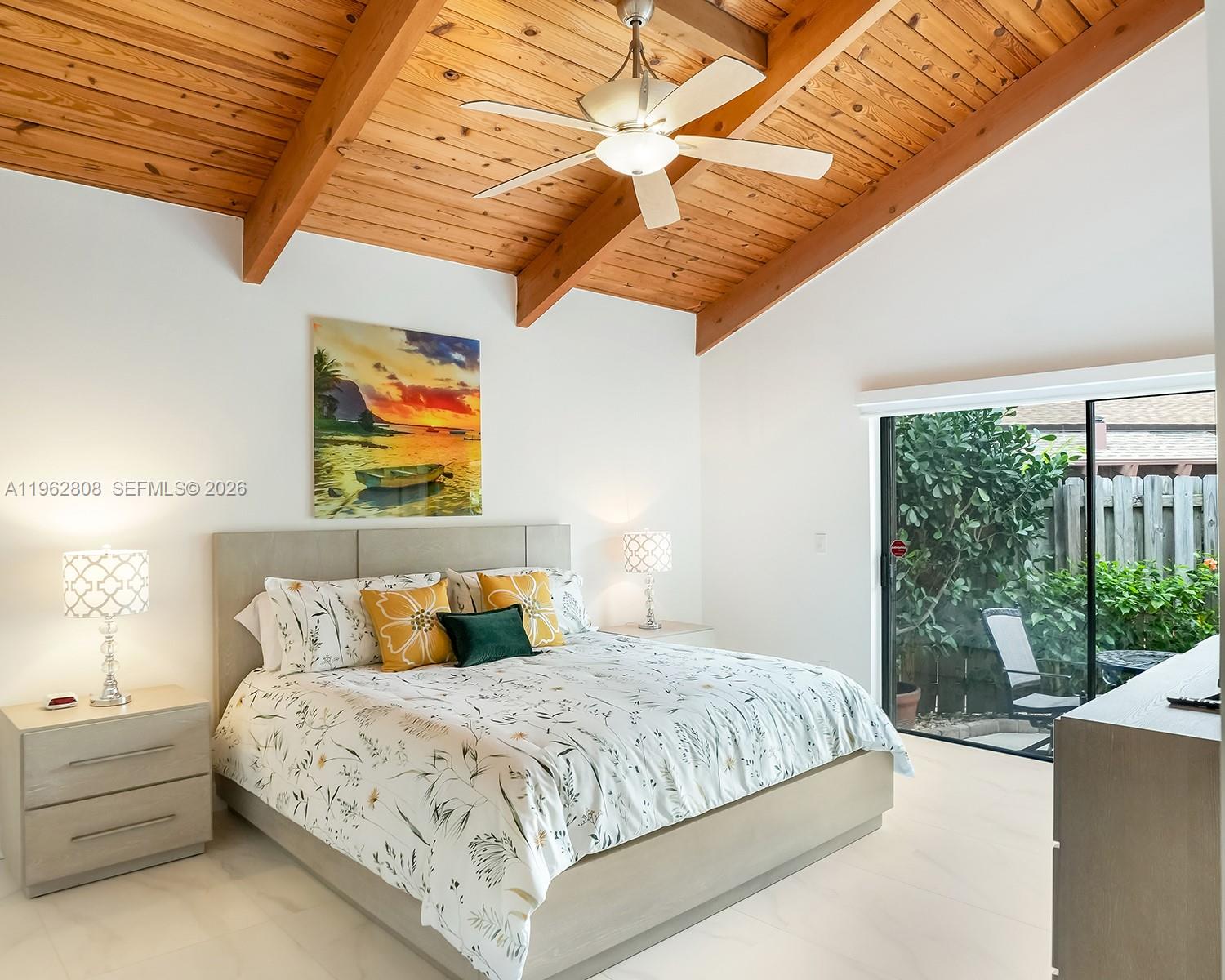 413 Leslie Dr Hallandale Beach, FL 33009