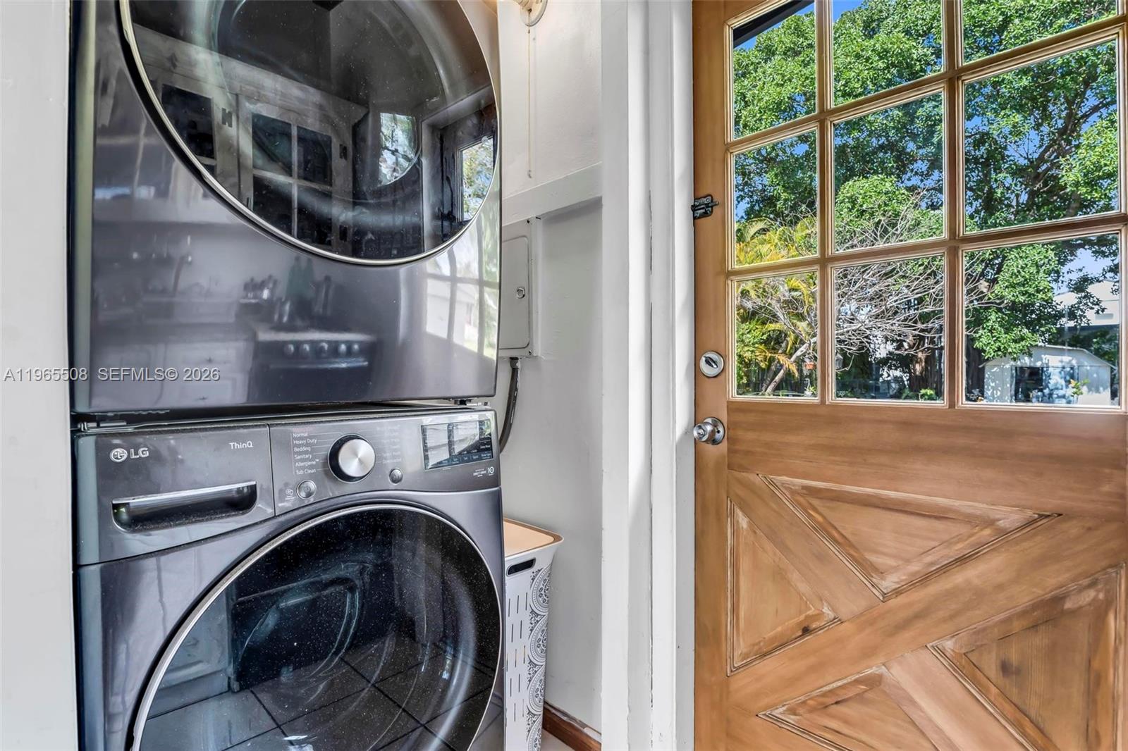 6561 SW 34th St Miami, FL 33155