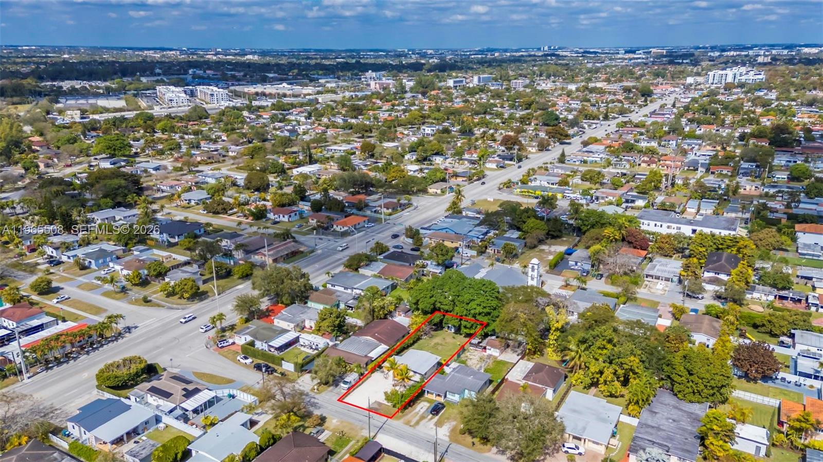 6561 SW 34th St Miami, FL 33155