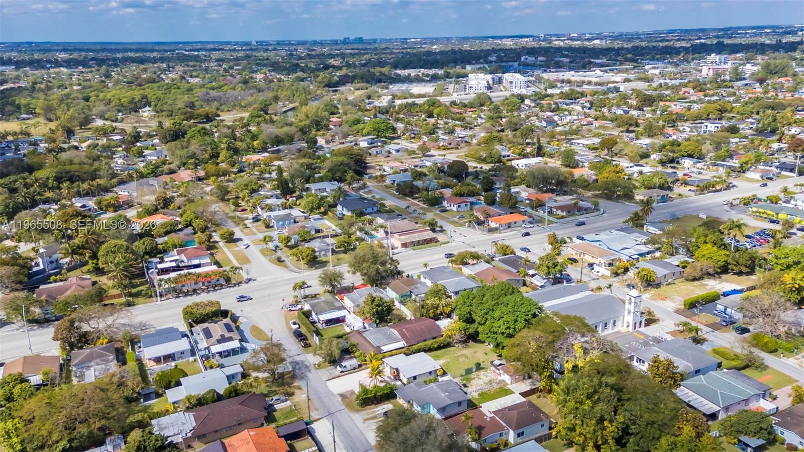 6561 SW 34th St Miami, FL 33155