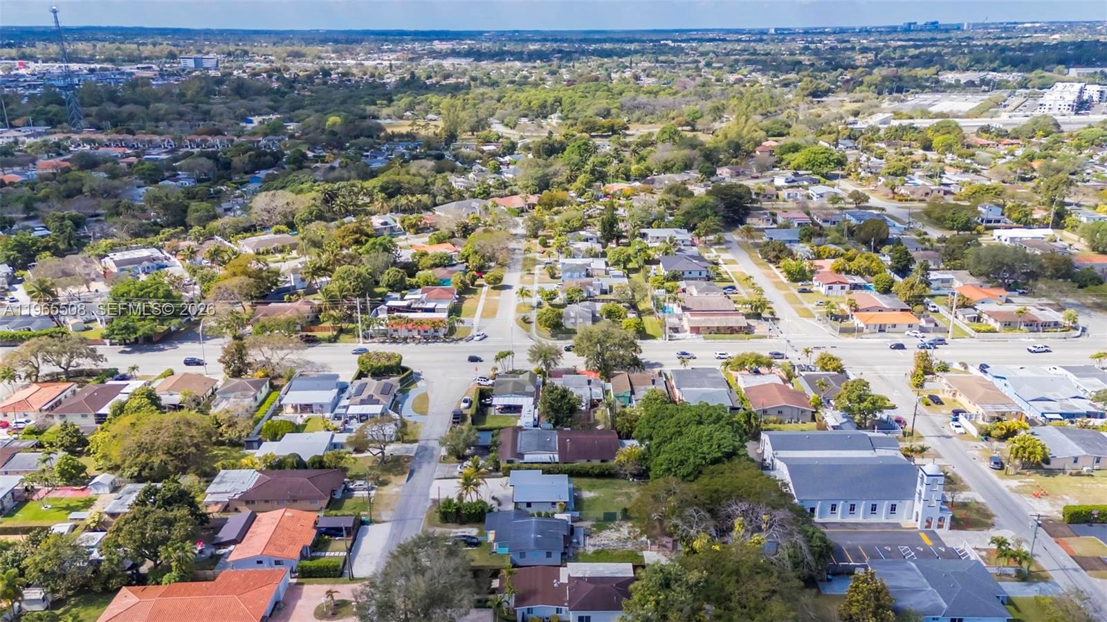 6561 SW 34th St Miami, FL 33155