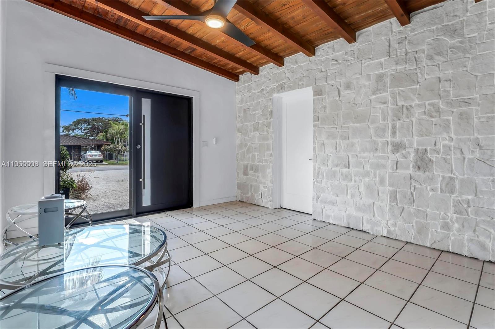 6561 SW 34th St Miami, FL 33155