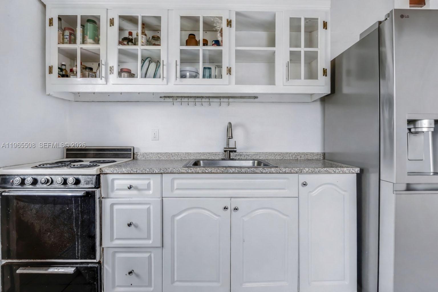 6561 SW 34th St Miami, FL 33155