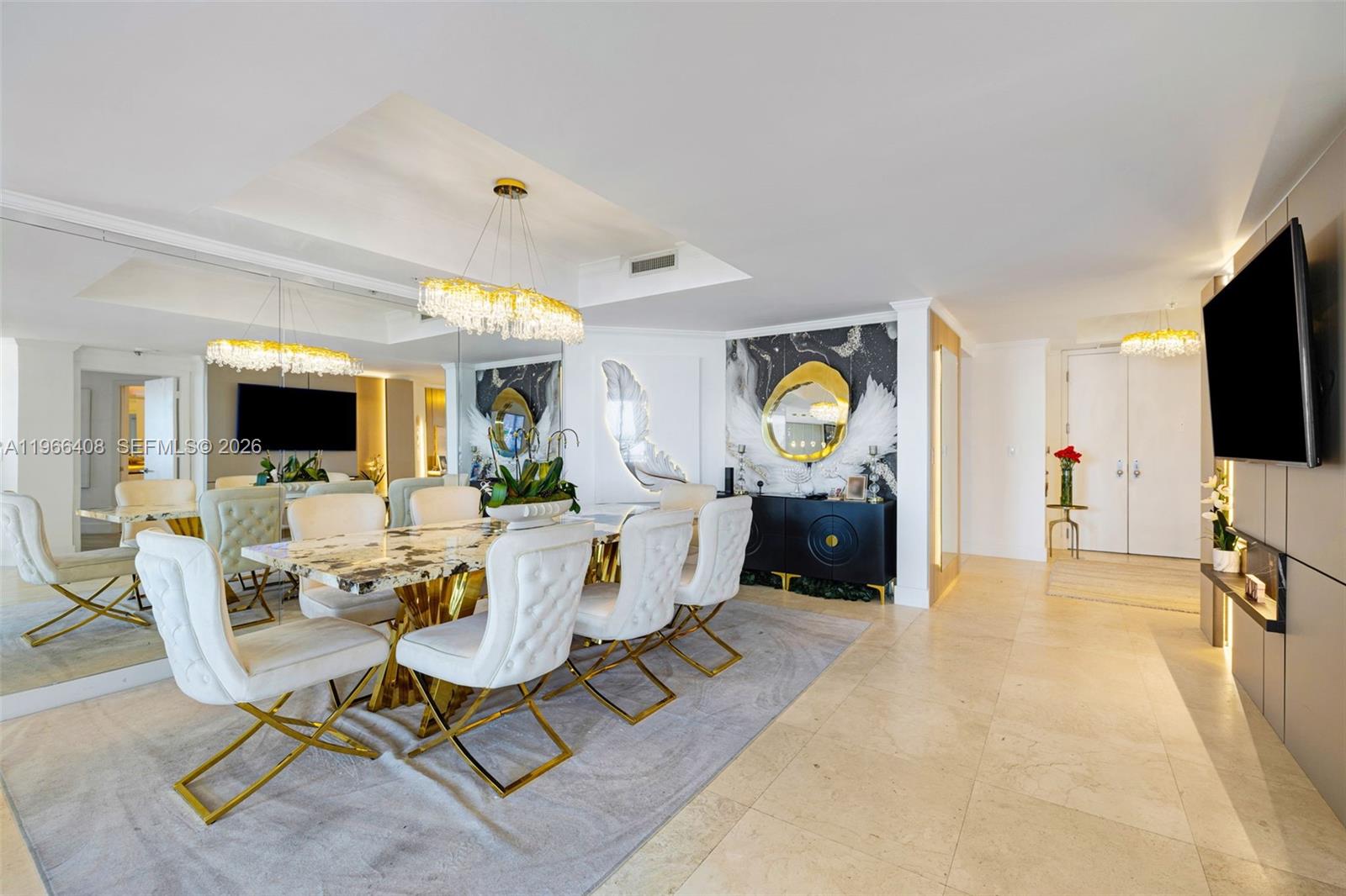 848 Brickell Key Dr #1601 Miami, FL 33131