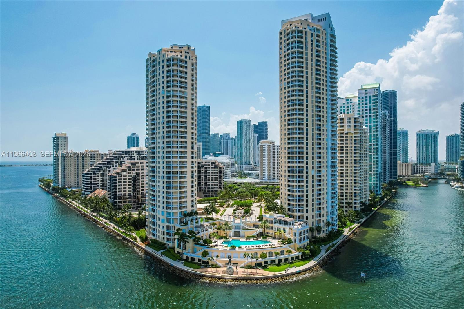 848 Brickell Key Dr #1601 Miami, FL 33131