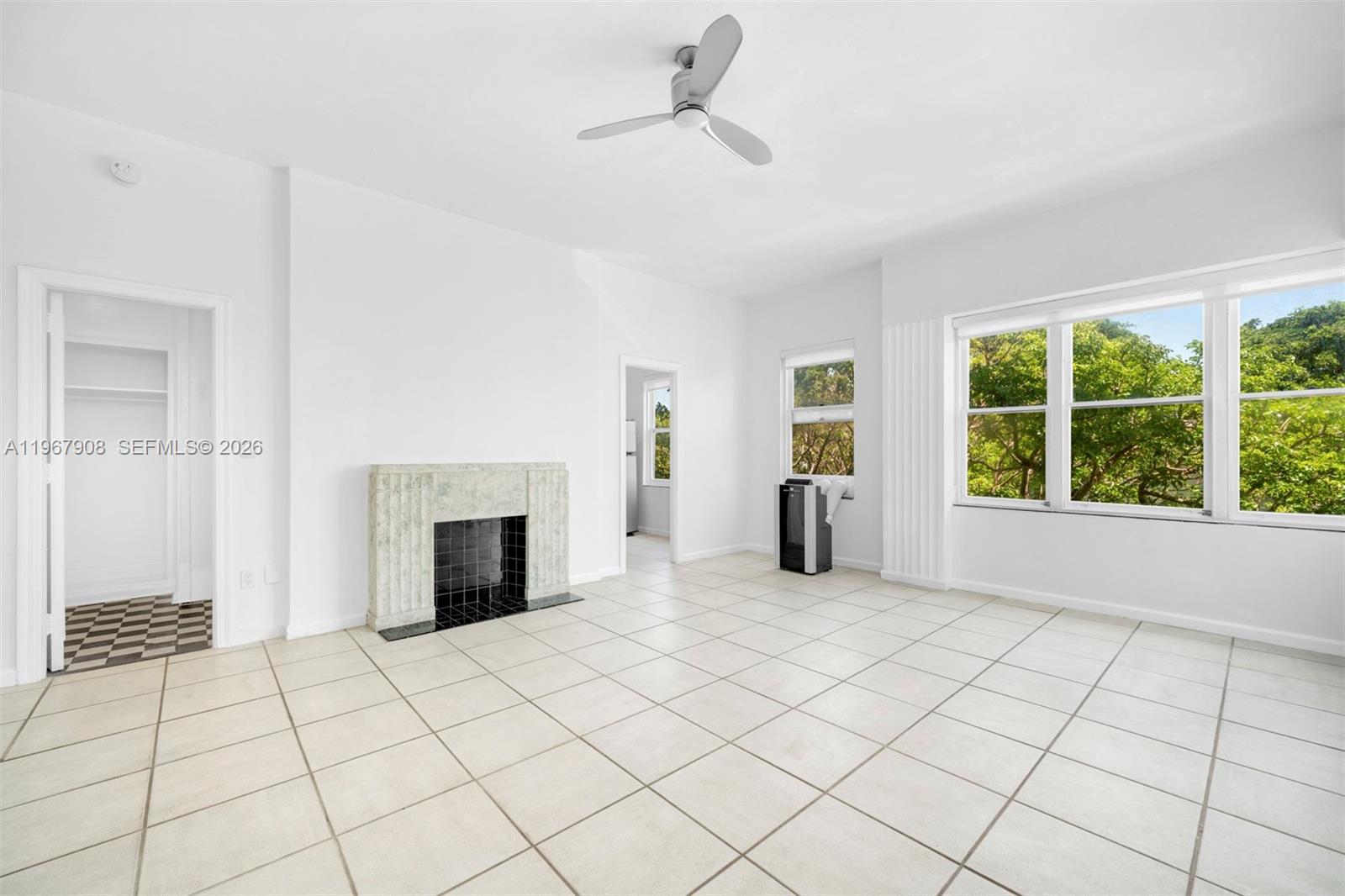 2421 Lake Pancoast Dr #2C Miami Beach, FL 33140