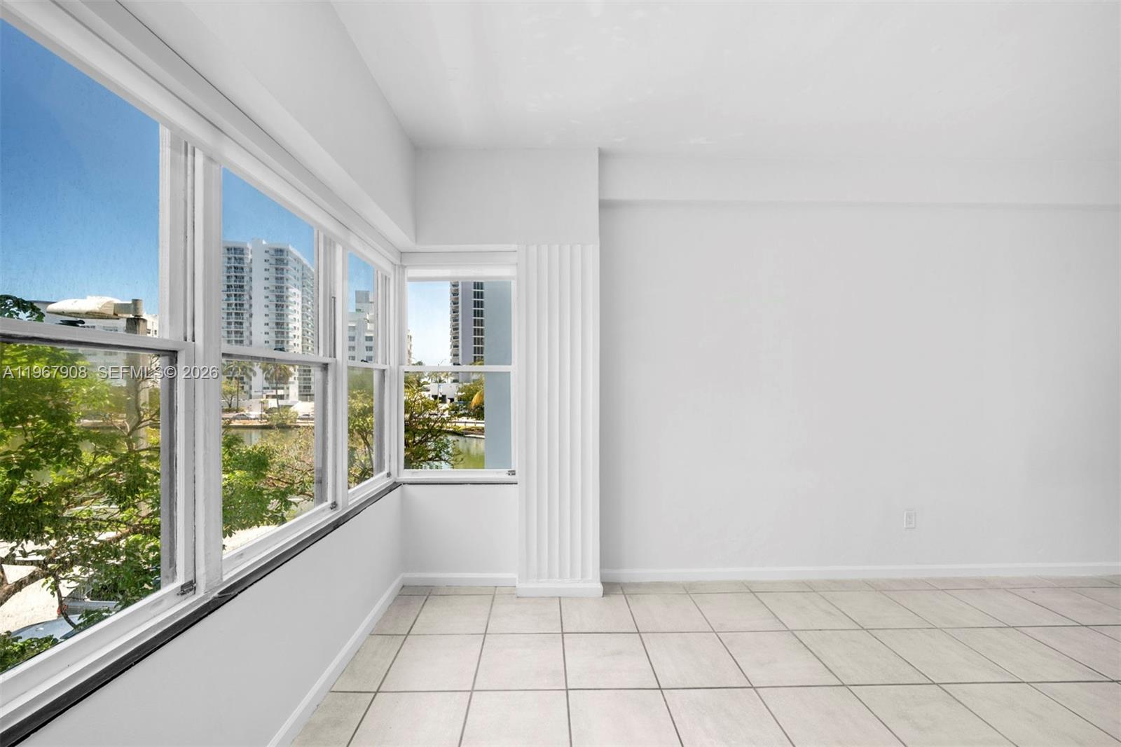 2421 Lake Pancoast Dr #2C Miami Beach, FL 33140