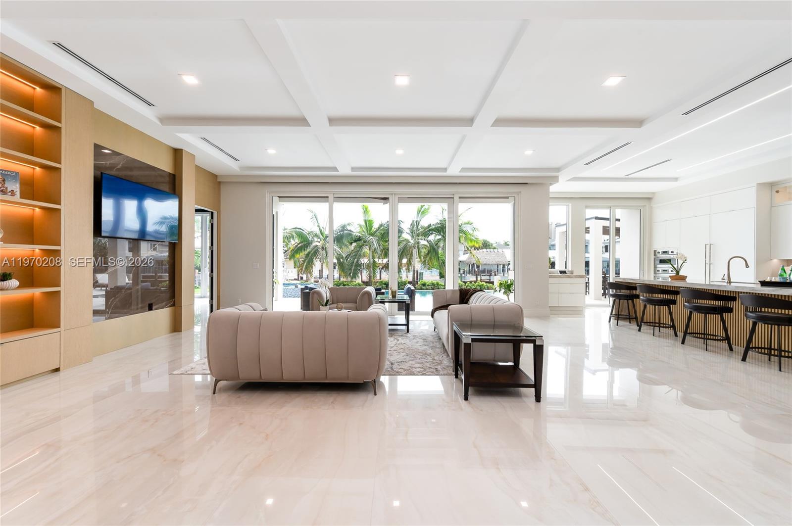 3740 NE 29th Ave Lighthouse Point, FL 33064