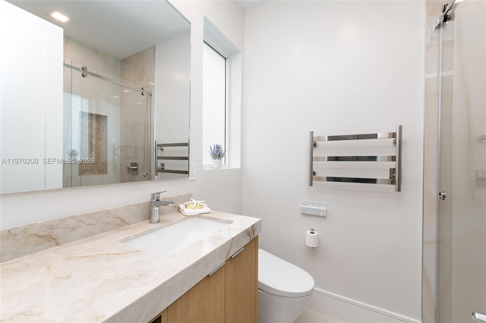 3740 NE 29th Ave Lighthouse Point, FL 33064